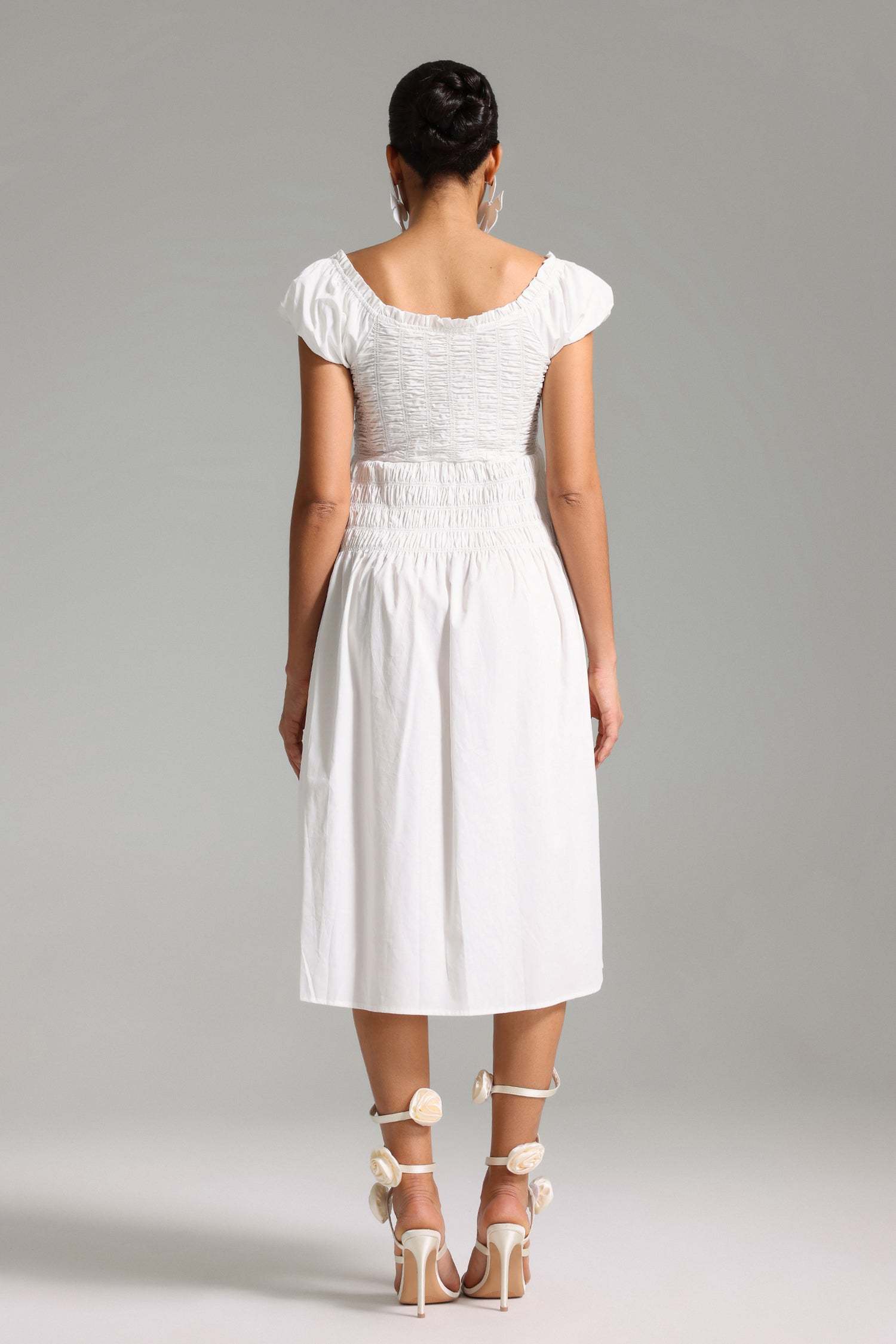 Quinn Puff Sleeves Midi Dress