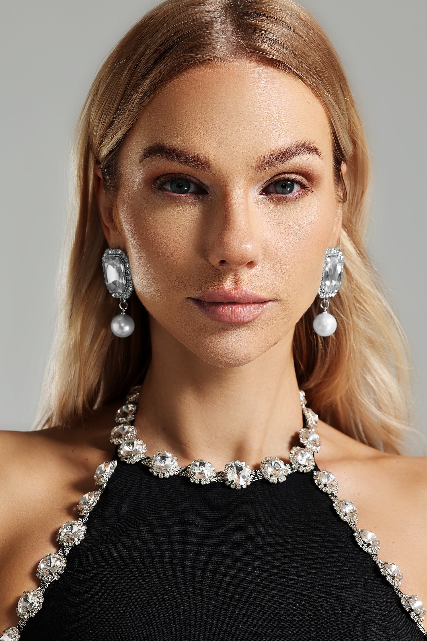 Winona Square Diamante Pearls Earrings