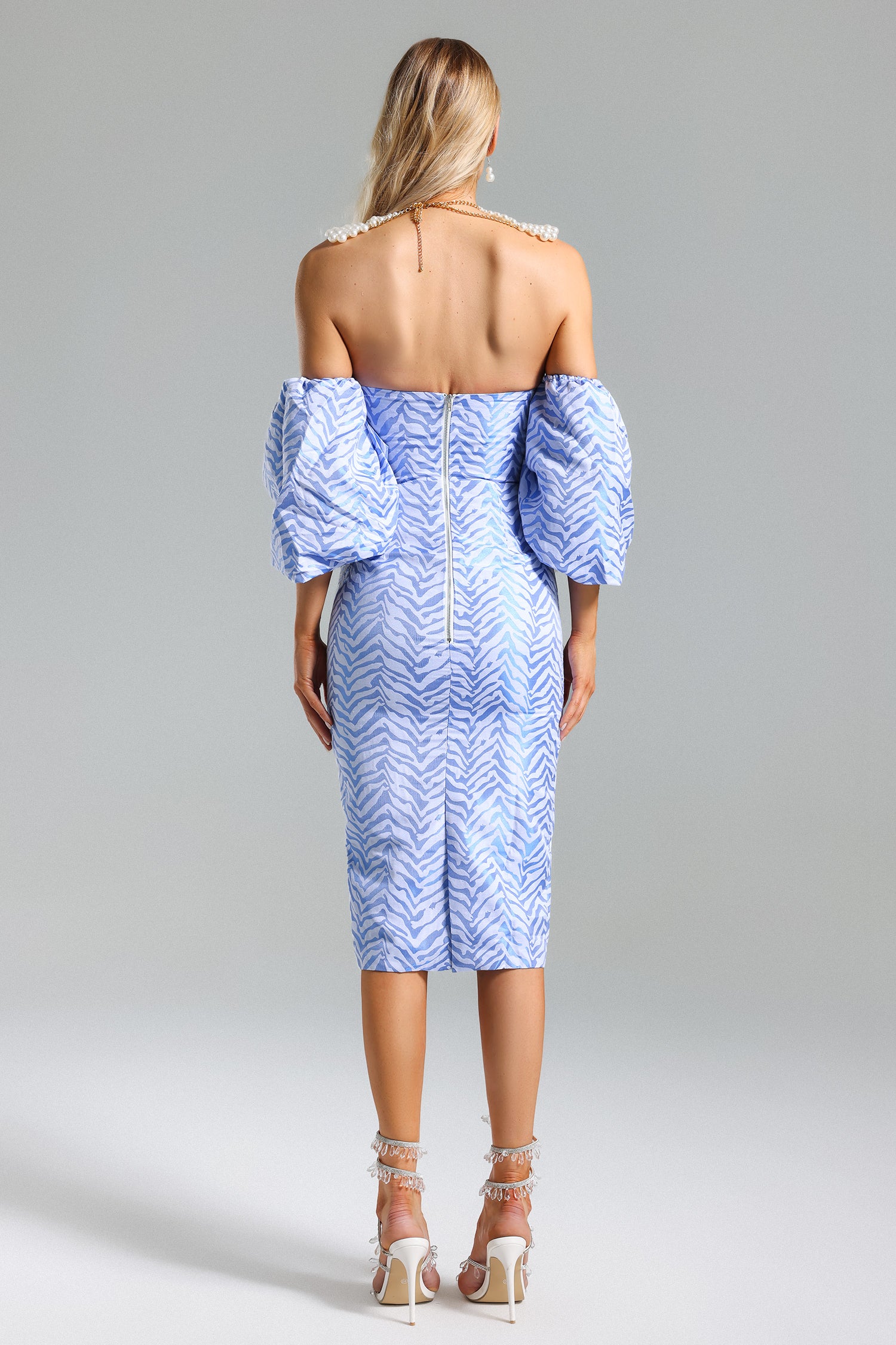 Yuni Stripe Print Puff Sleeves Midi Dress