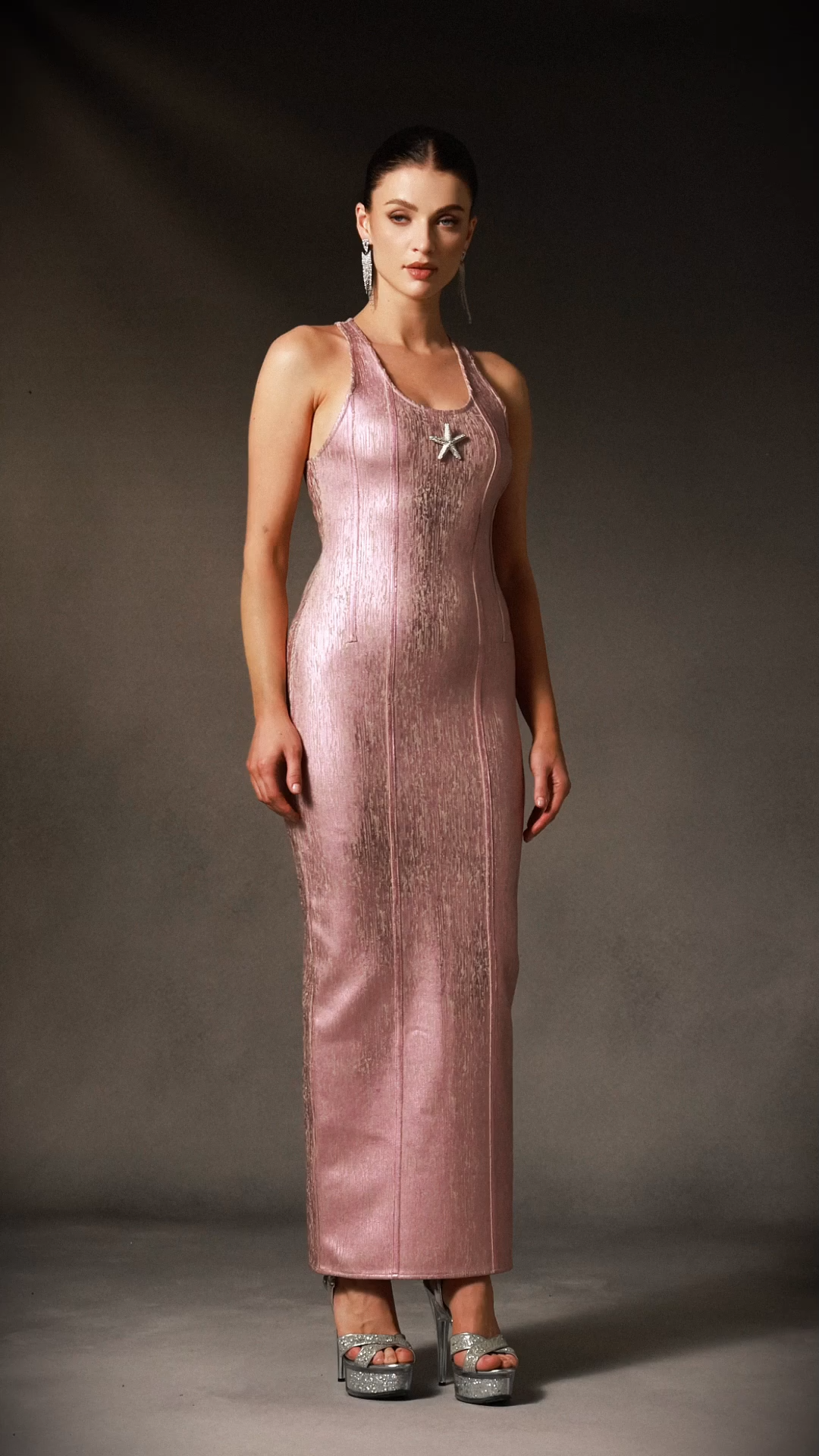 Verues Sleeveless Starfish Bandage Maxi Dress