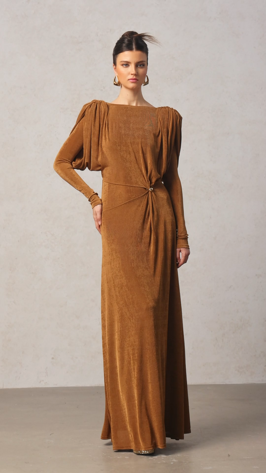 Rimo Long Sleeves Folds Maxi Dress