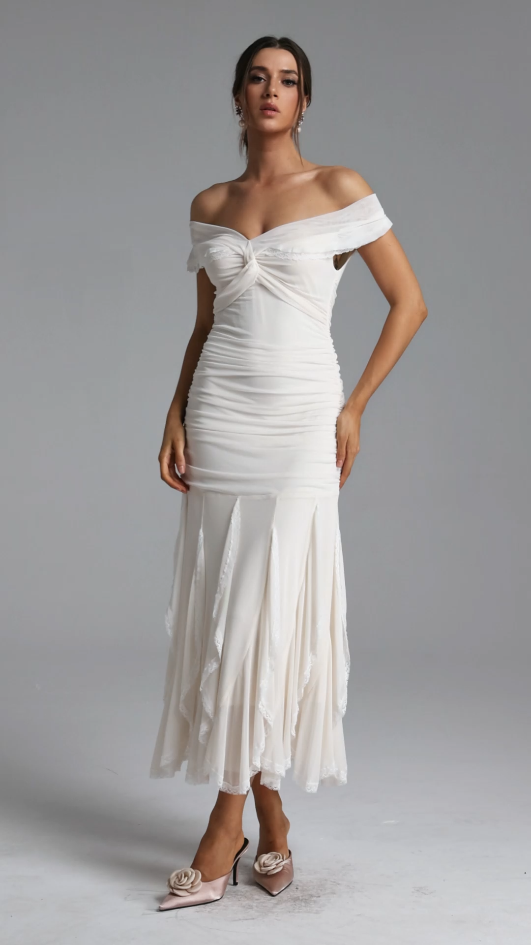 Xiacly Elegant Contour Ruched Lace Knit Maxi Dress