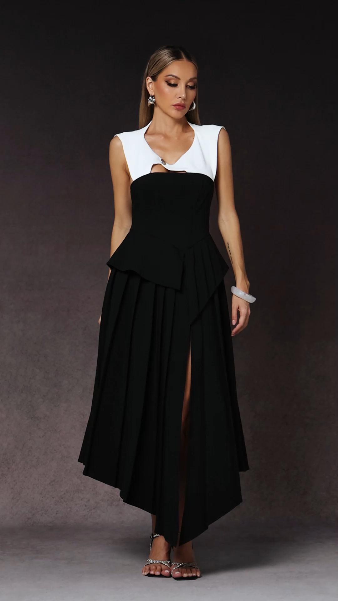 Veronic Sleeveless Irregular Hollow Out Maxi Dress