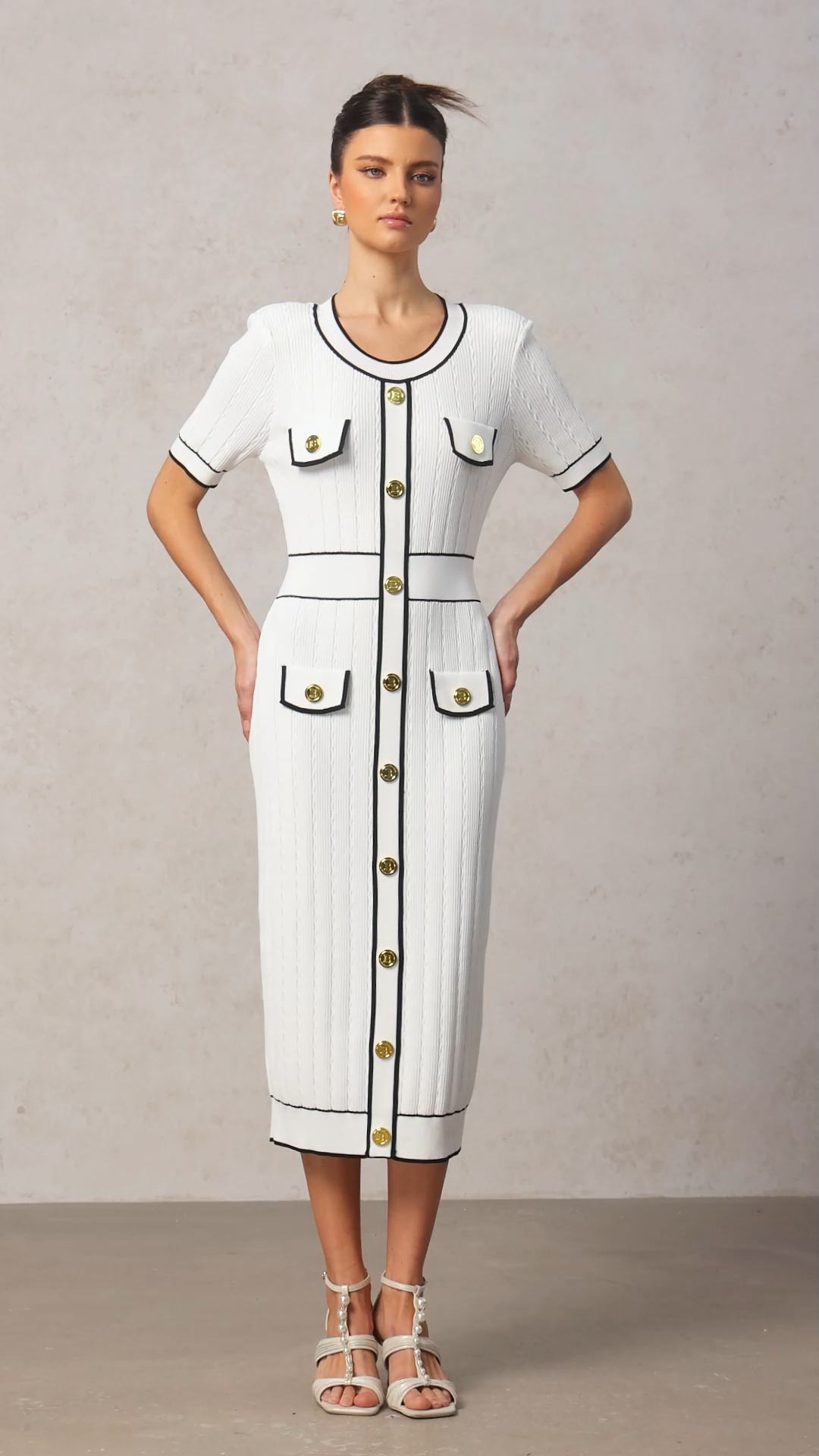 Sadala Round Neck Short Sleeves Midi Dress