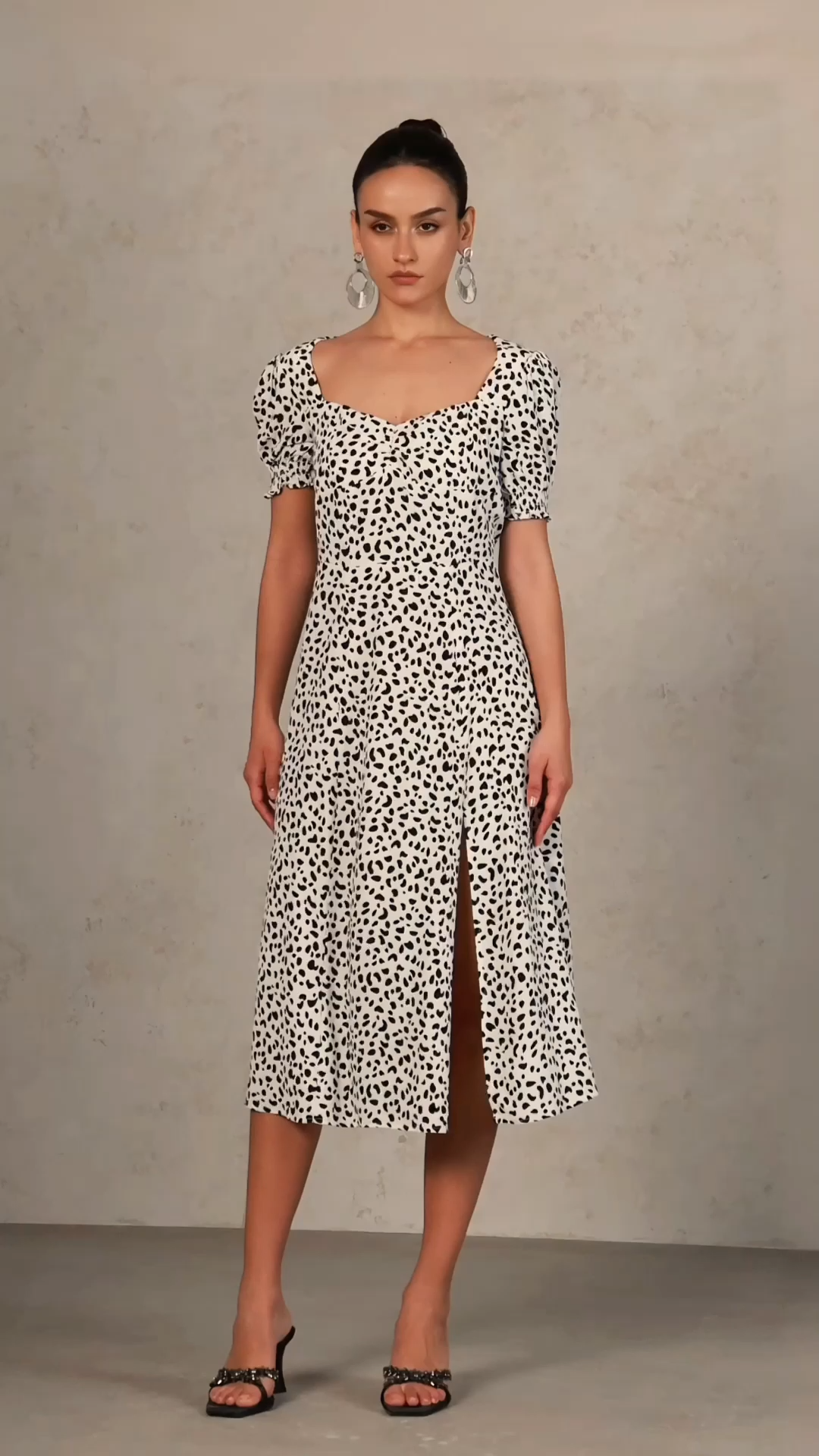 Derlyn Puff Sleeves Printed Slit Midi Dress