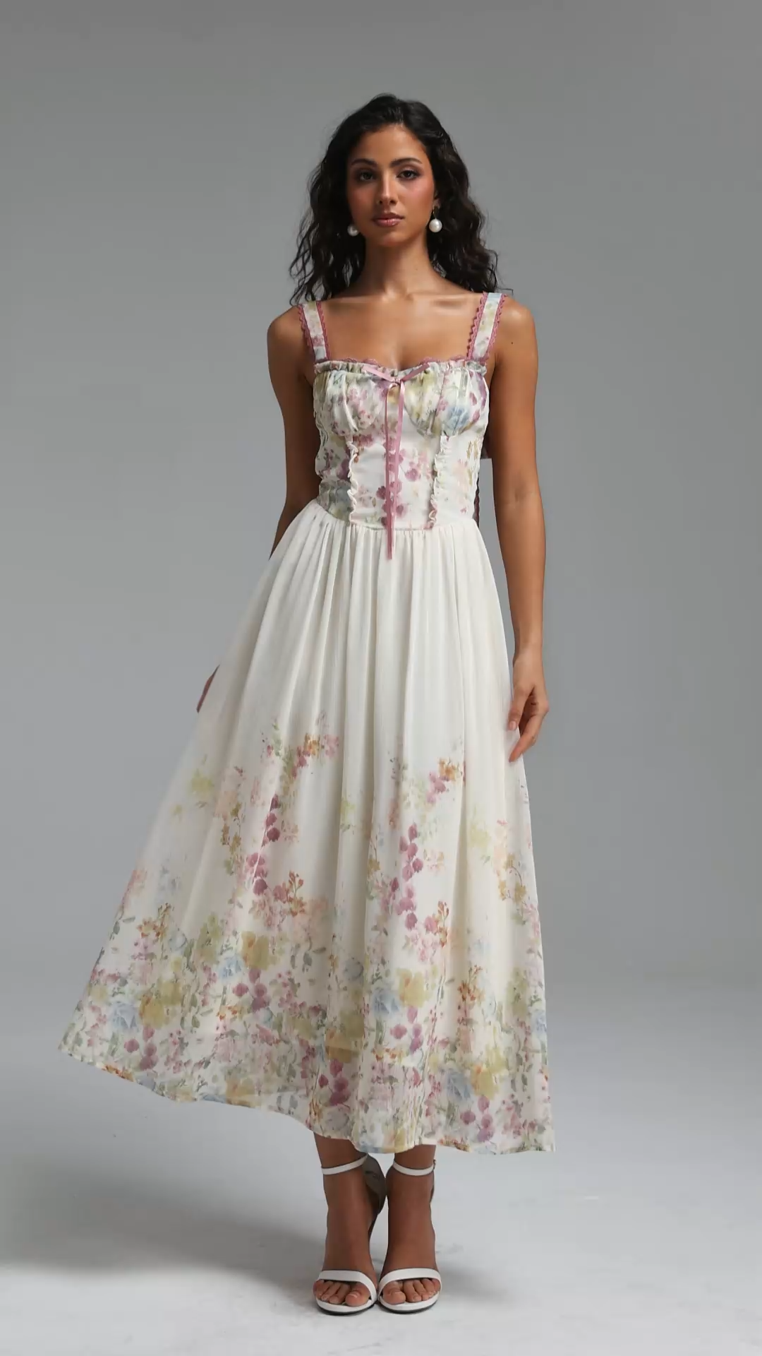 Lieve Resort Flowy Sleeveless Floral Print Woven Maxi Dress