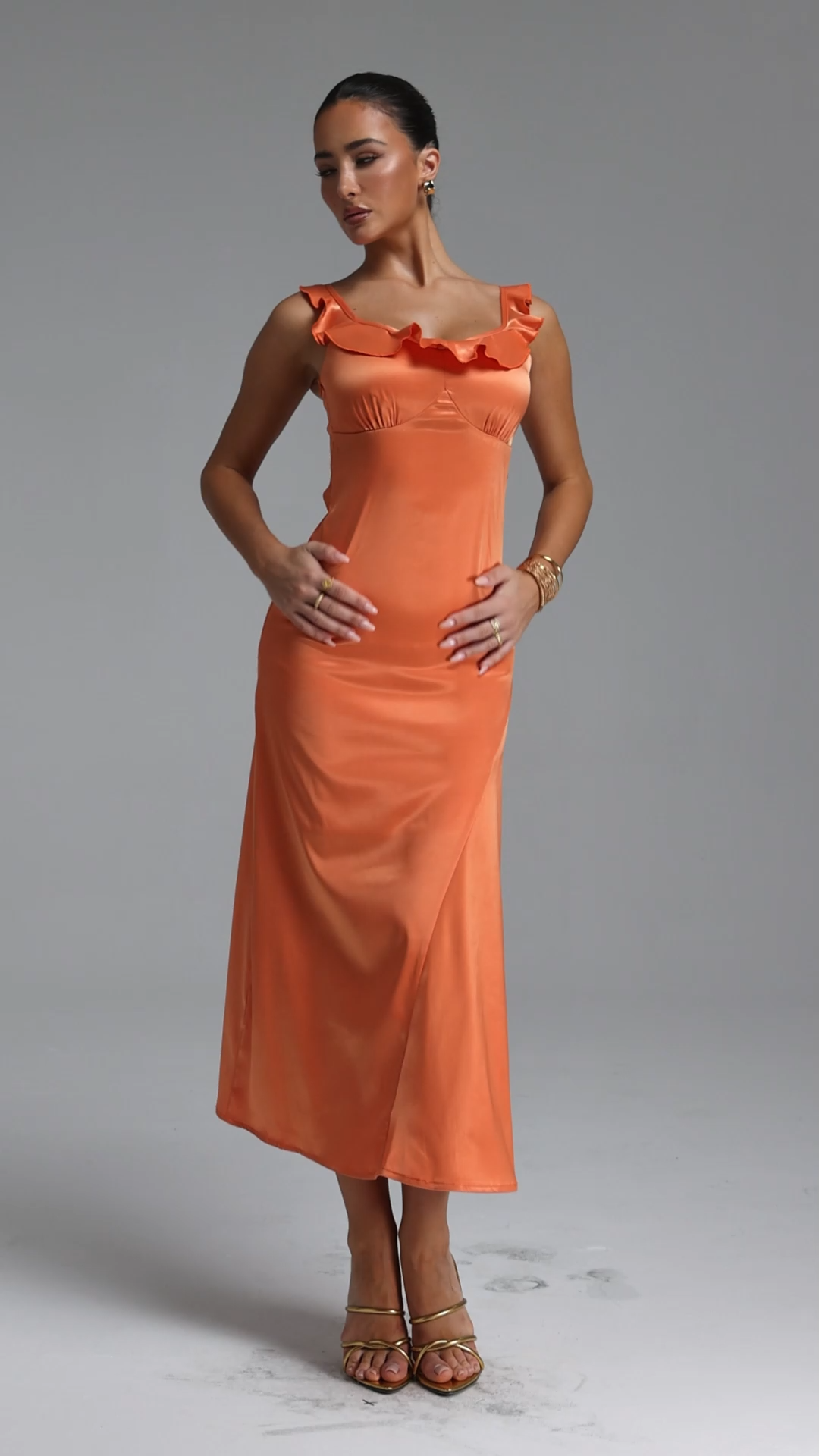 Hacaki Elegant Tailored Ruffle Sleeveless Satin Maxi Dress