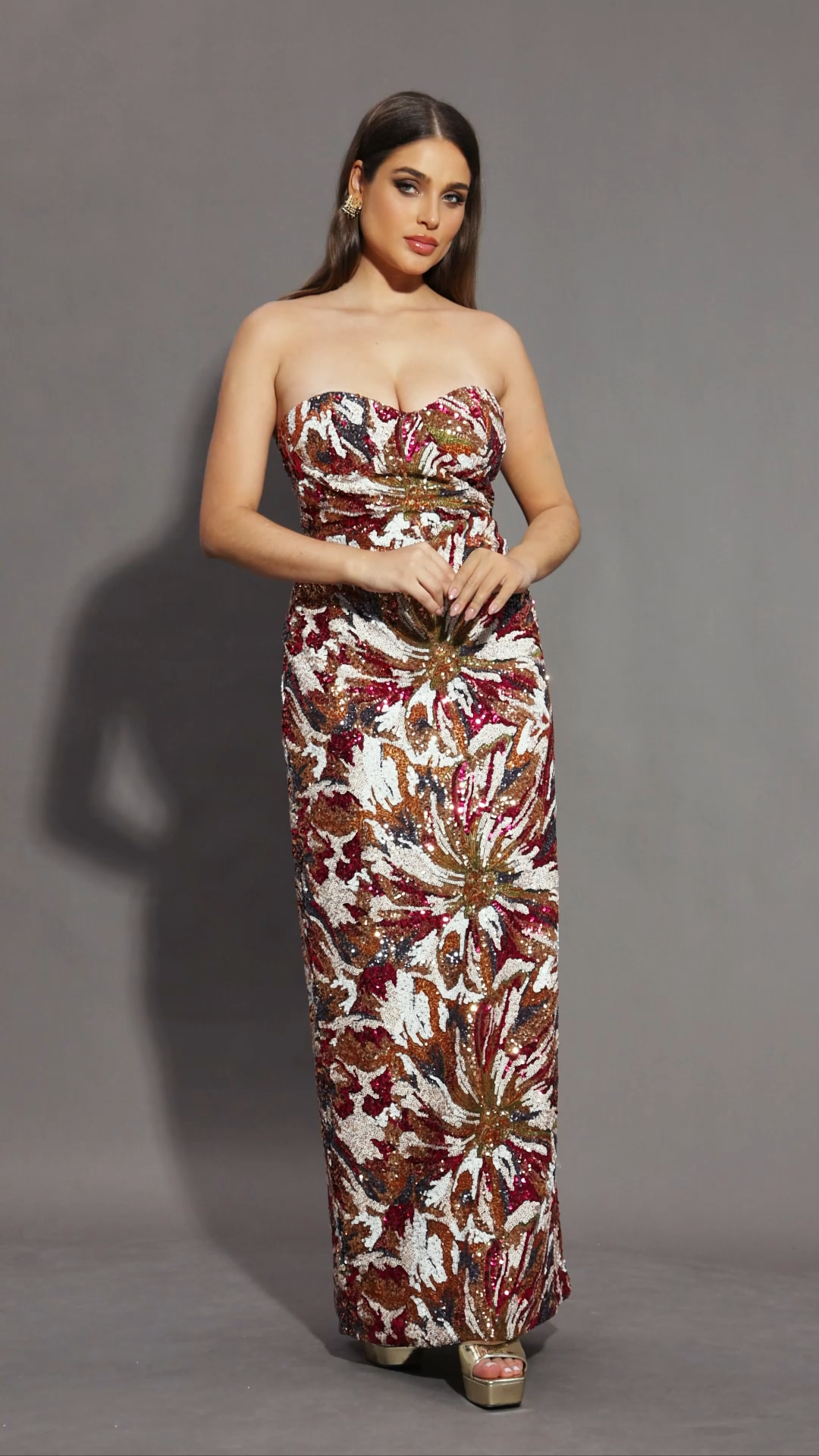 Locia Sleeveless Sequins Maxi Dress