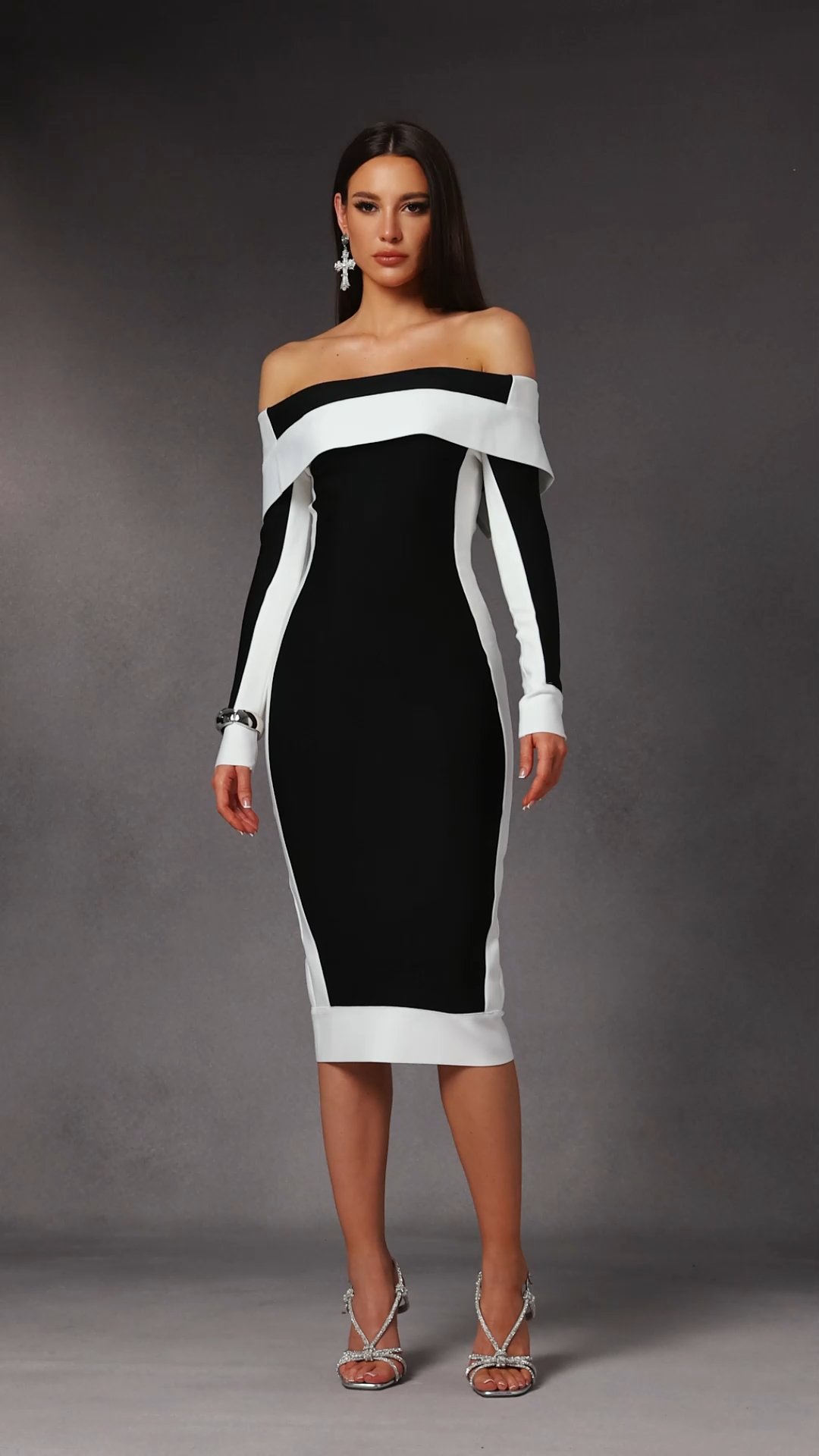 Mattey Off-The-Shoulder Long Sleeves Stripes Bandage Midi Dress