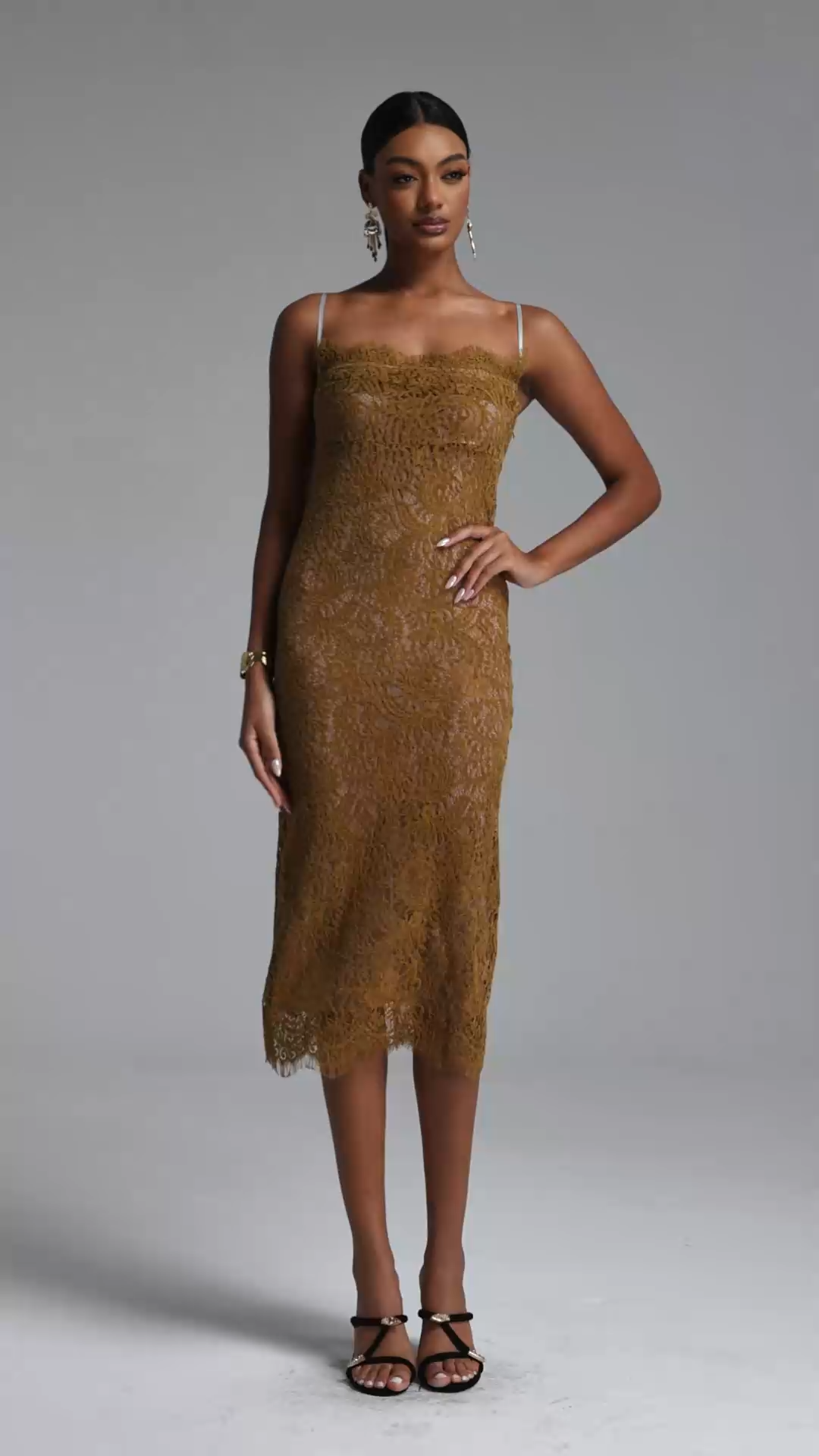 Gricely Elegant Contour Sleeveless Ruched Lace Midi Dress