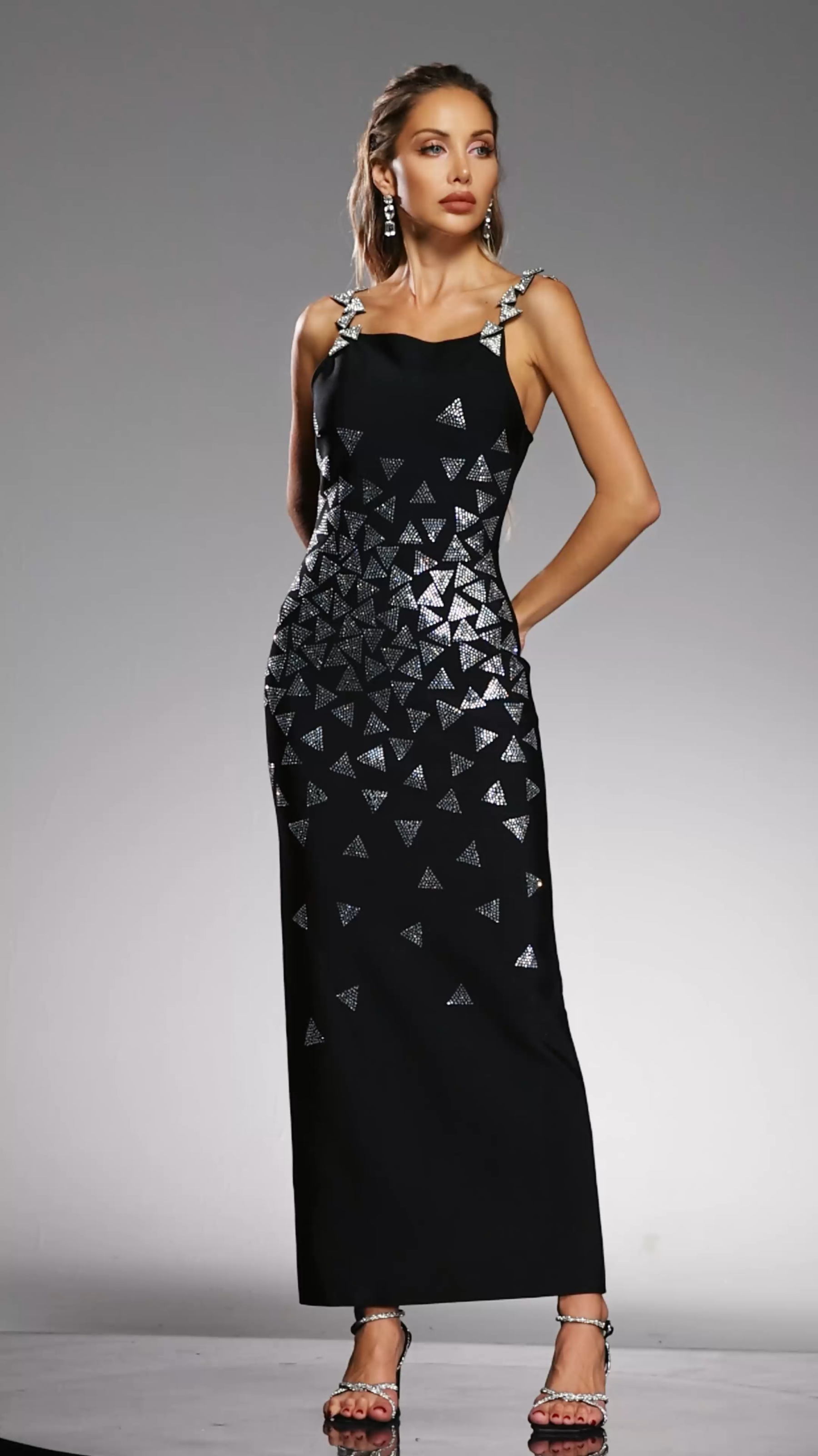 Zaniah Sleeveless Triangle Diamond Bandage Maxi Dress