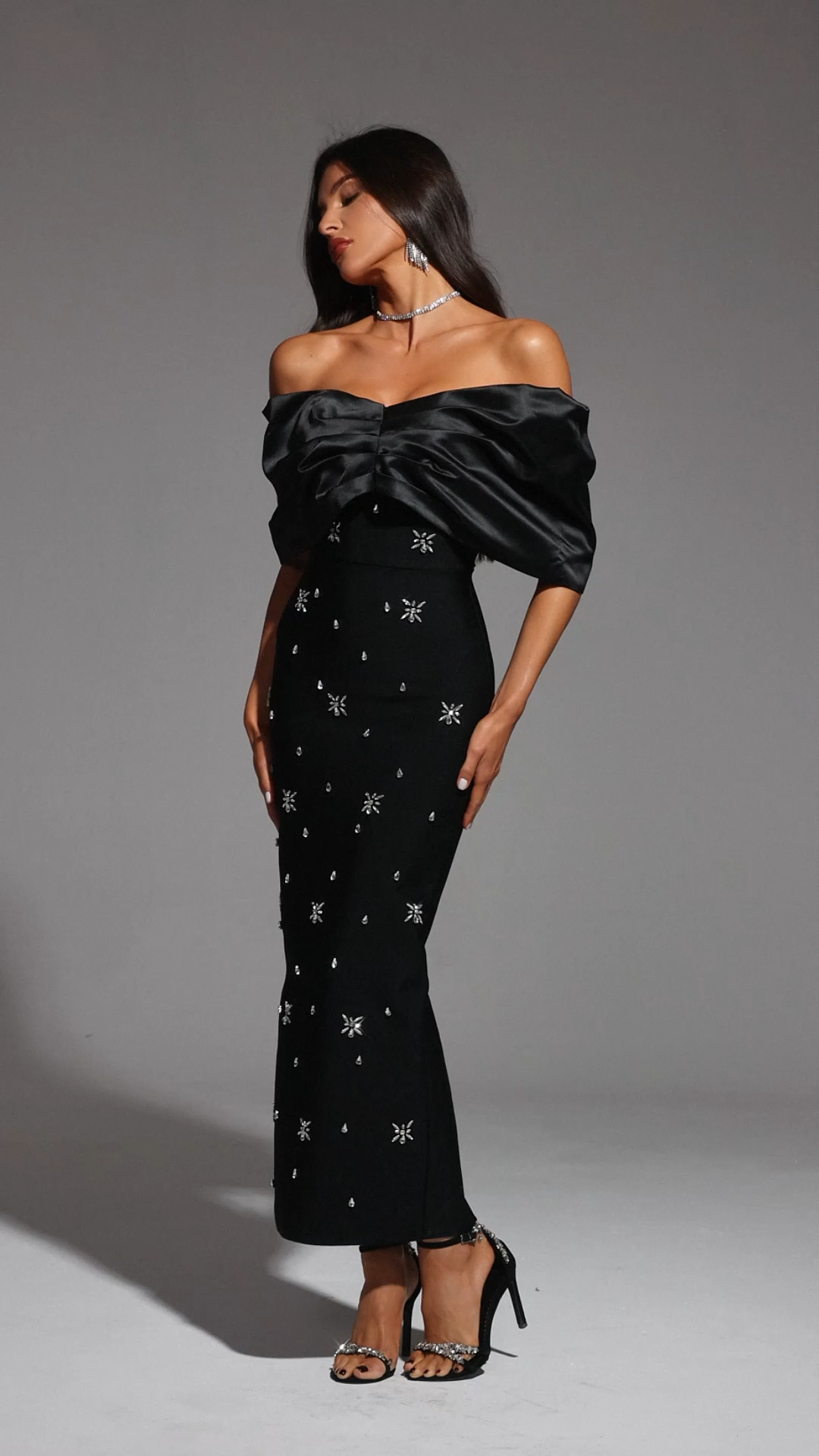 Soloma Off-the-Shoulder Diamond Maxi Dress