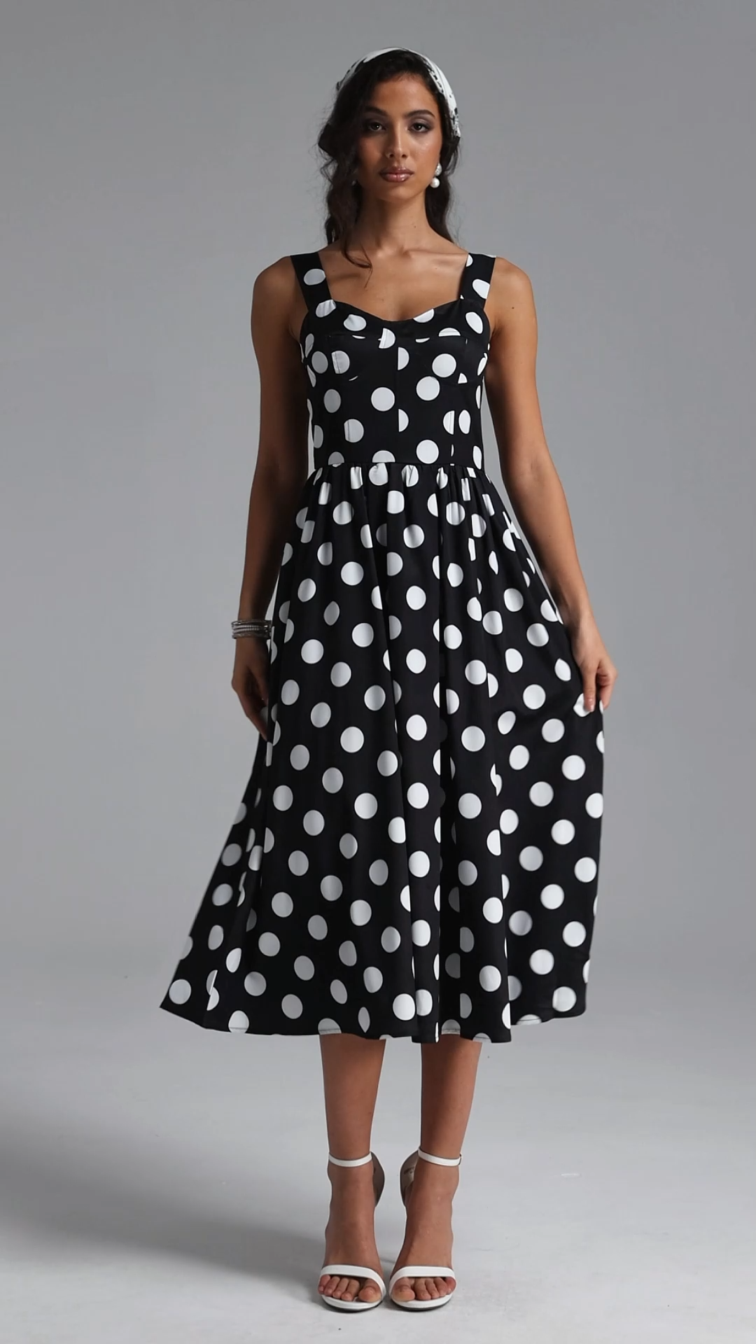 Eurin Classic Tailored Sleeveless Polka Dot Maxi Dress