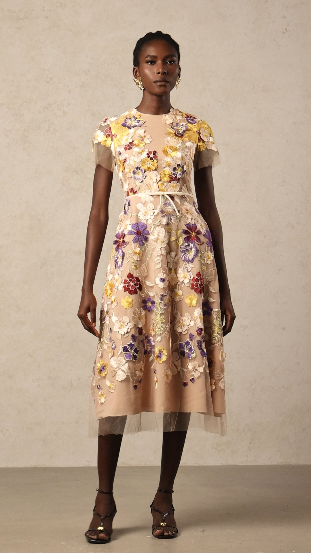 Natasha Short Sleeve Flowers Midi Dress