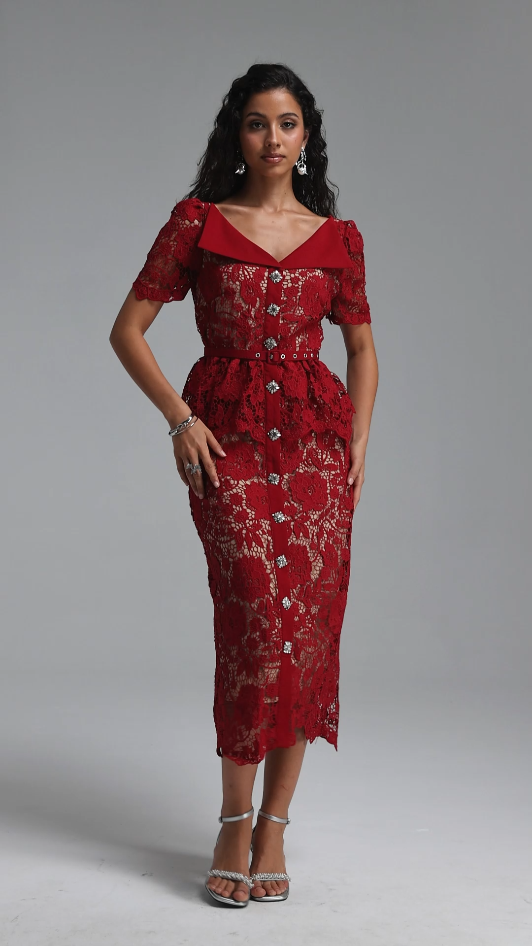 Quinn Elegant Cinched Short Sleeve Floral Lace Red Maxi Dress