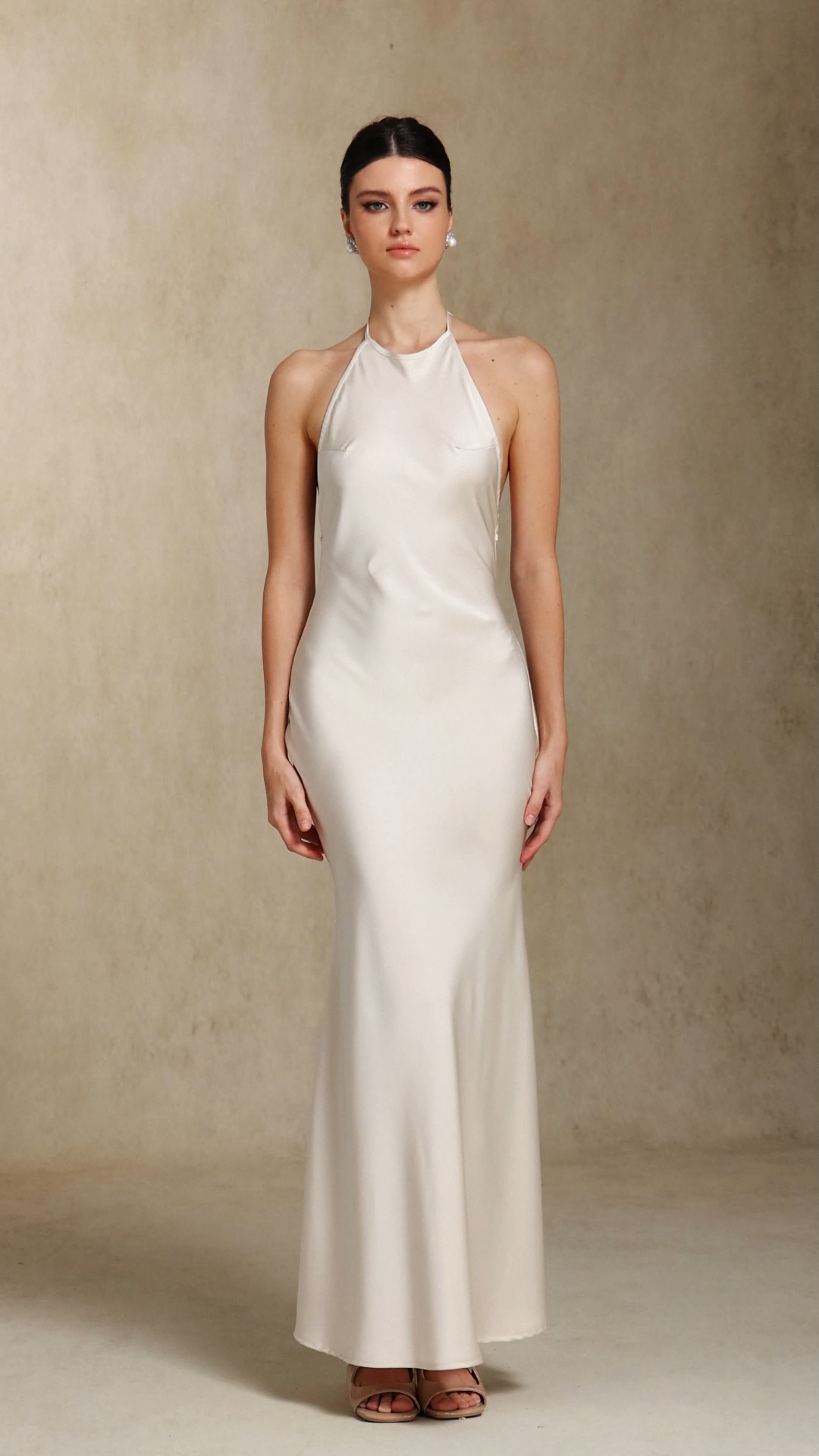 Irene Hanging neck Backless Binding strap maxi formal dress