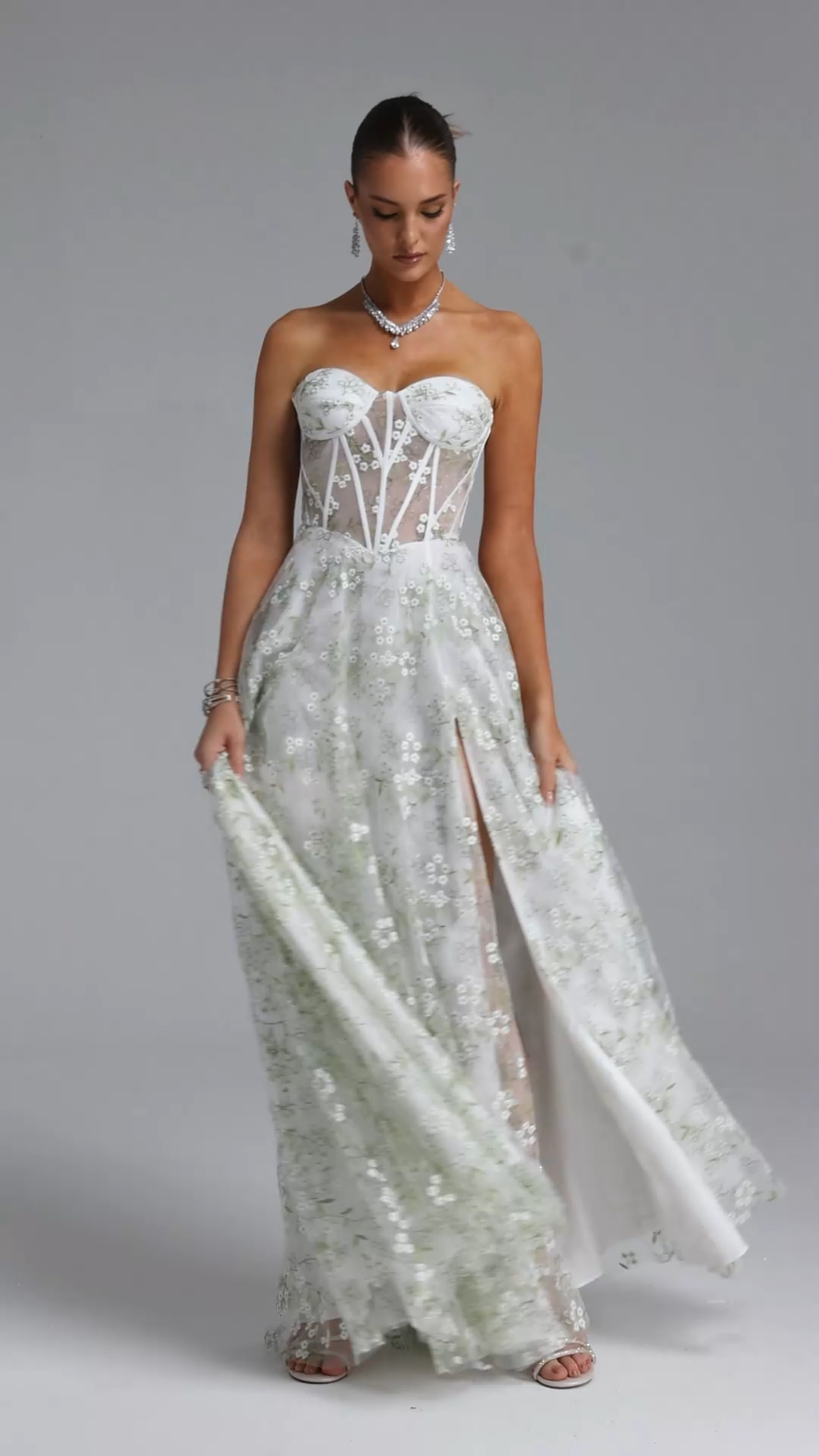 Willa Romantic Flowy Strapless Floral Applique Maxi Dress