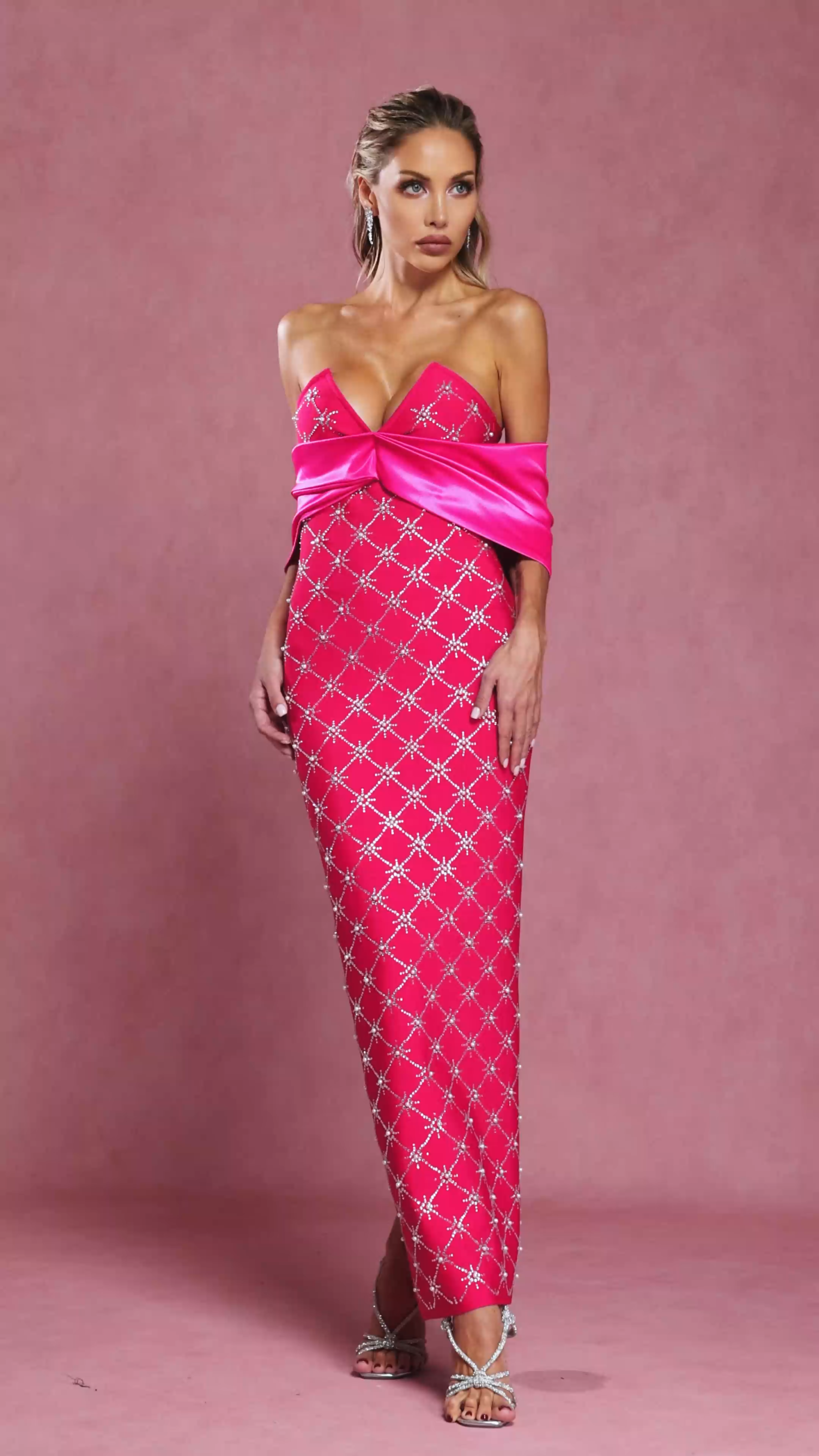 Haliya Off The Shoulder V Neck Diamond Bandage Maxi Dress