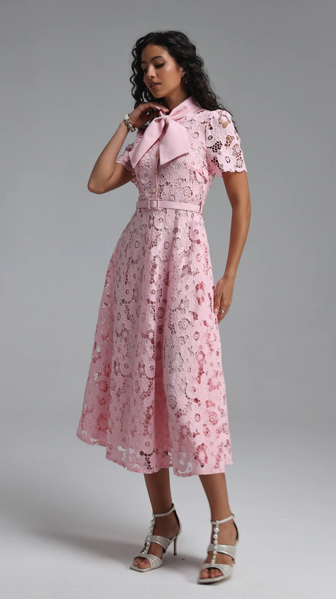 Salo Classic Tailored Bow Collar Short Sleeve Floral Lace Midi Dress
