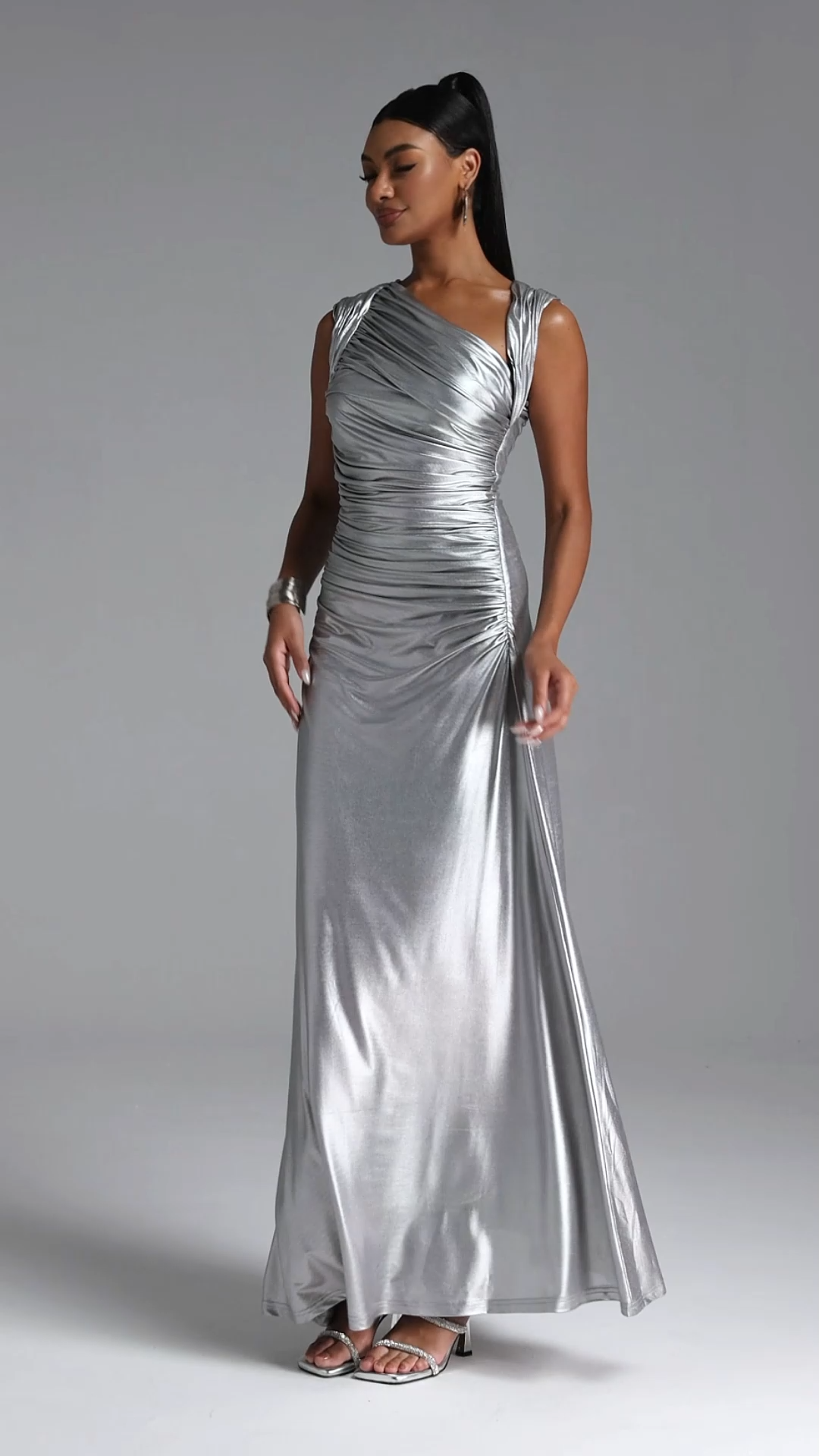 Tannen Chic Contour Sleeveless Ruched Metallic Maxi Dress