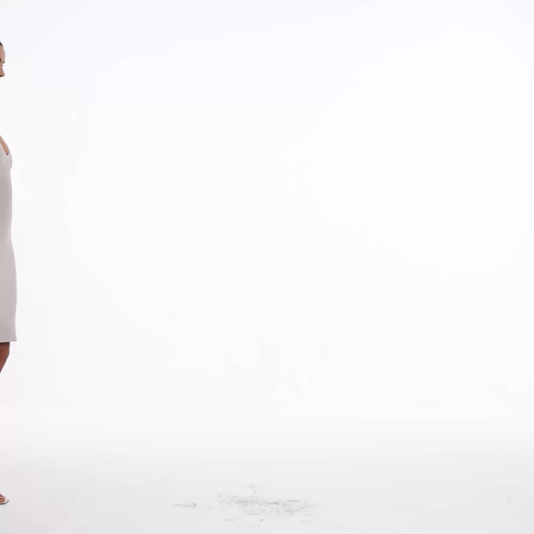 Winiva Classic Contour V Neck Short Sleeve Bandage Midi Dress