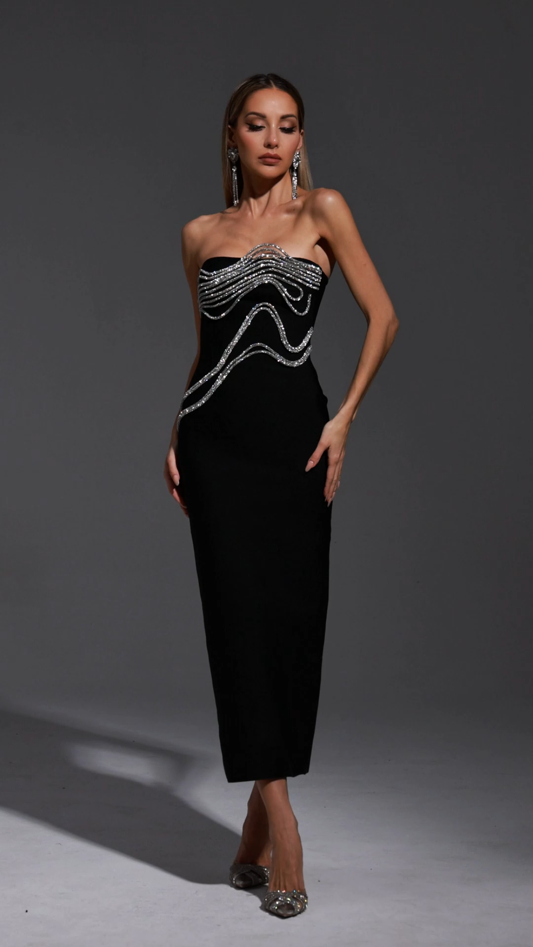 Oga Seeveless Diamond Bandage Maxi Dress