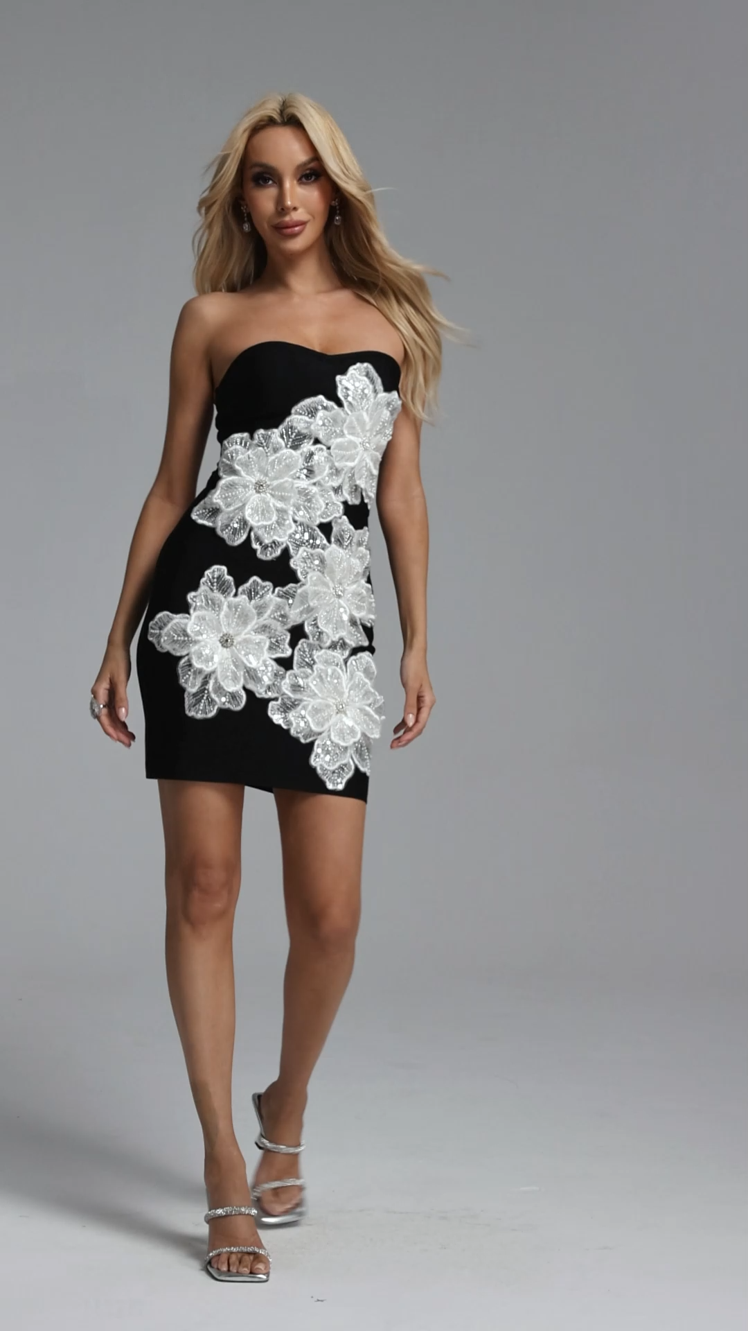 Elily Romantic Contour Strapless Floral Embellishded Bandage Mini Dress
