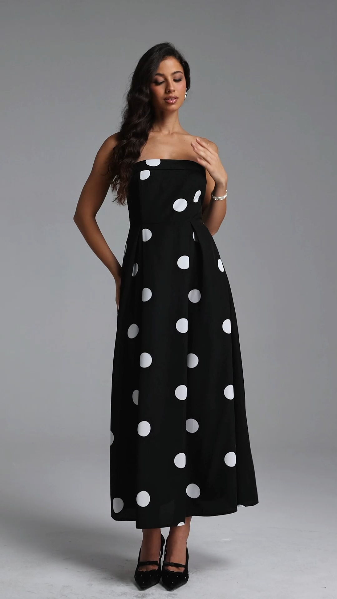 Marley Elegant Tailored Sleeveless Polka Dot Woven Maxi Dress