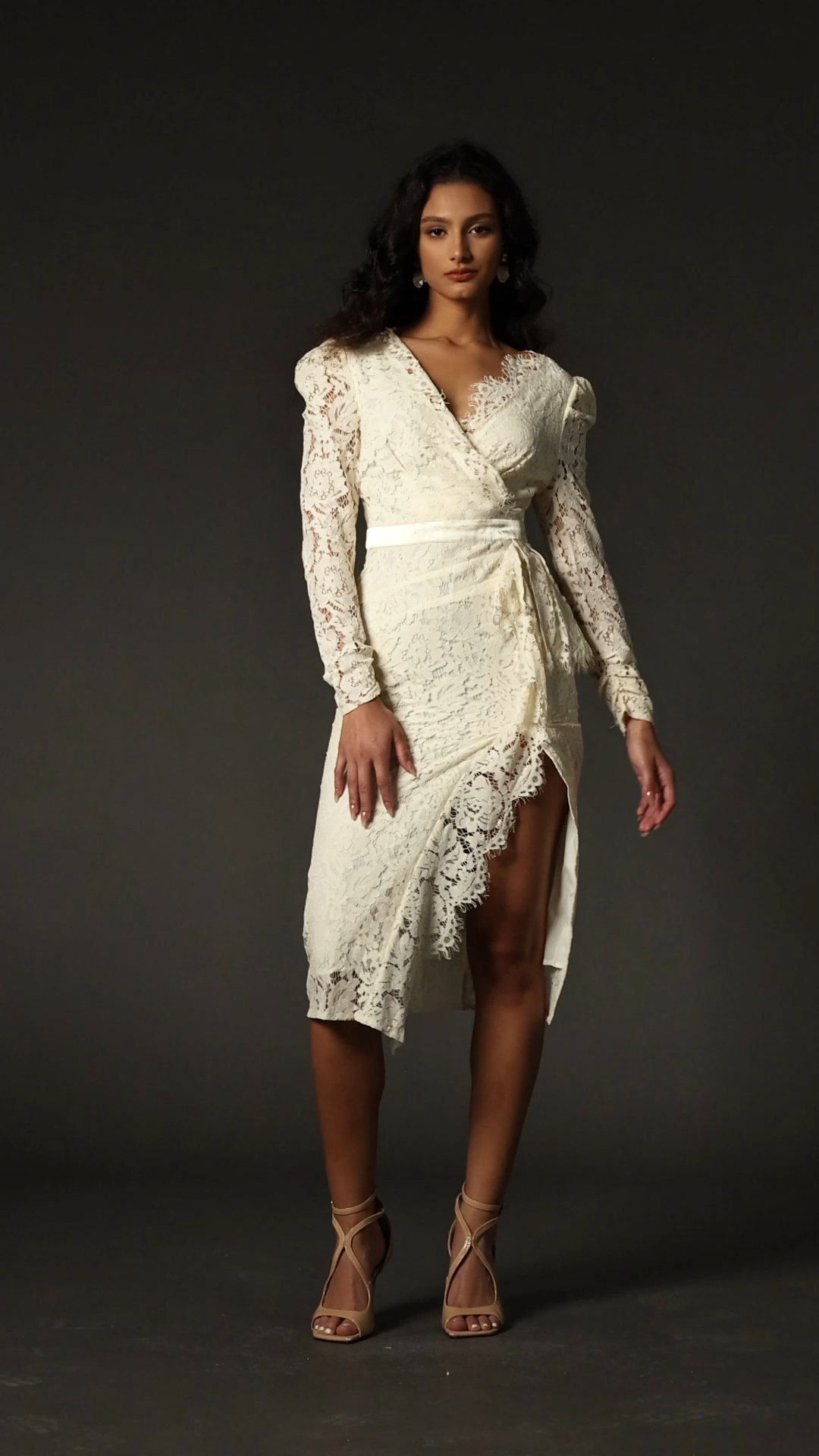 Elsa V-Neck Lace Long Sleeves High Slit Midi Dress