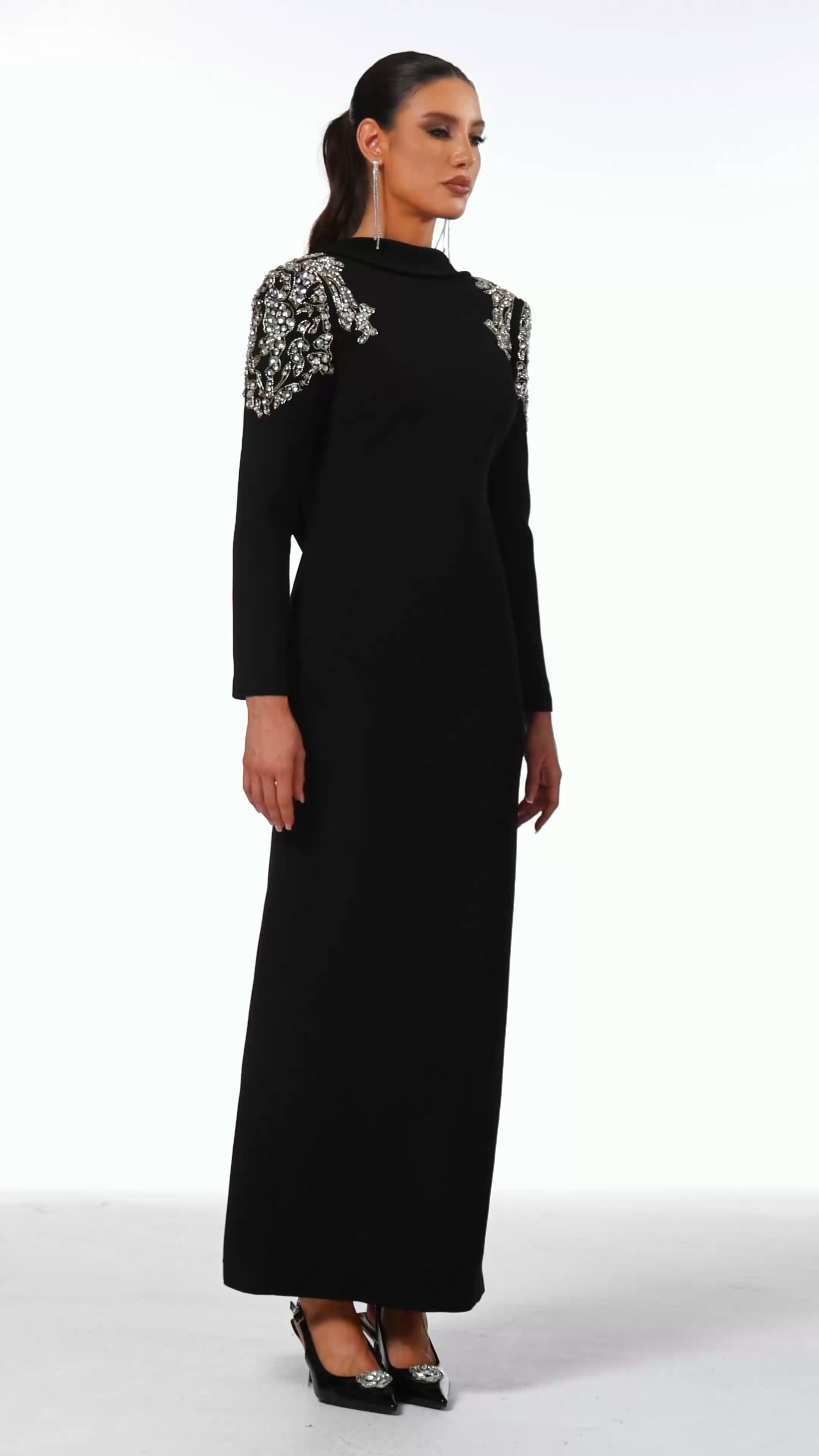 購入者決定済　Back Lace-Up Long Dress 09101542_02_1200x.jpg?v=1726207446