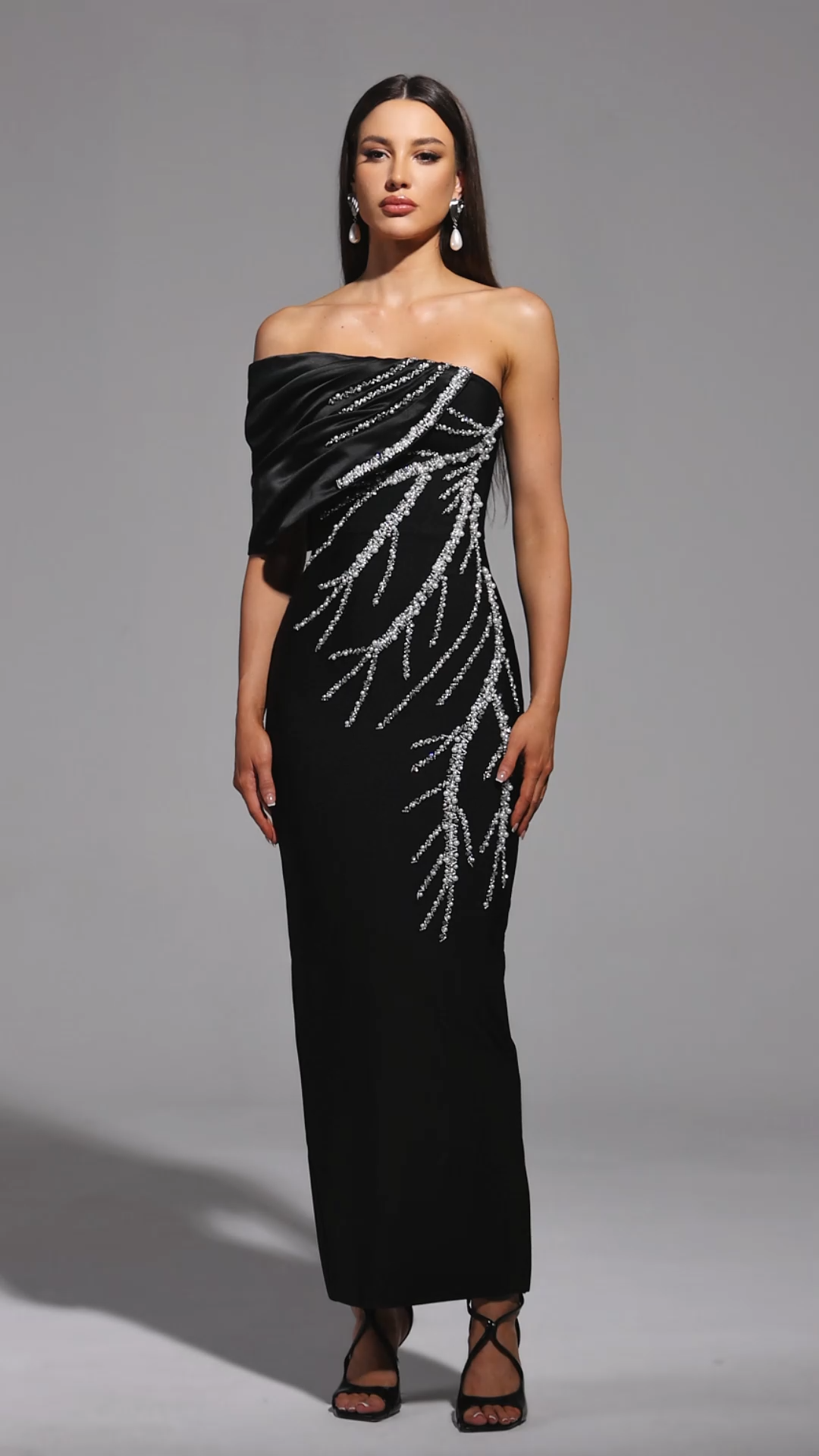 Zaha One Shoulder Sleeveless Diamond Bandage Maxi Dress