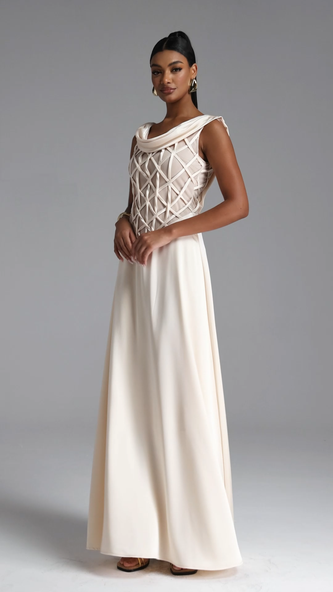 Lesley Elegant Sleeveless Cowl Neck Geometric Lattice Maxi Dress