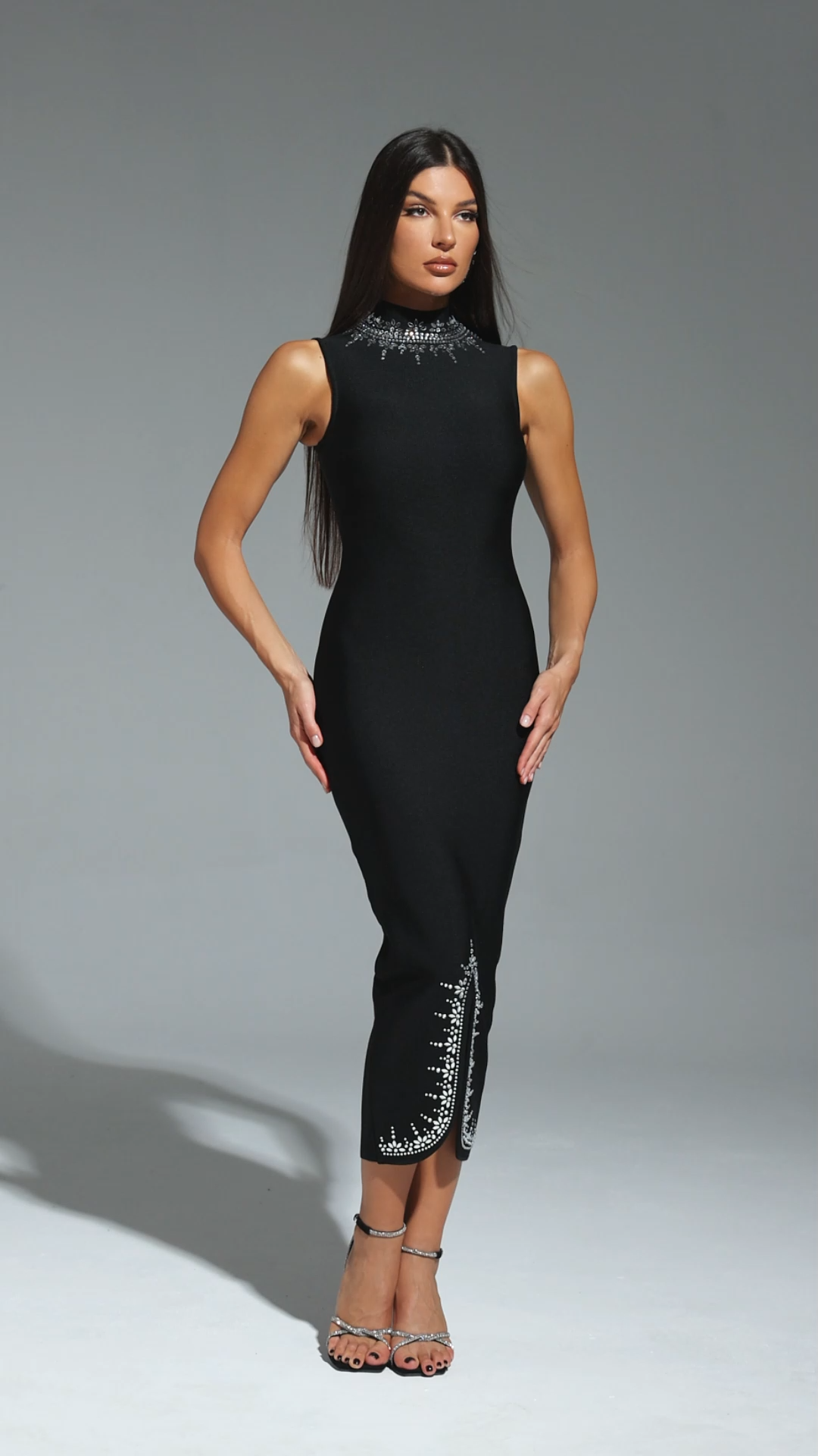 Lousia Sleeveless Round Neck Diamond Bandage Maxi Dress