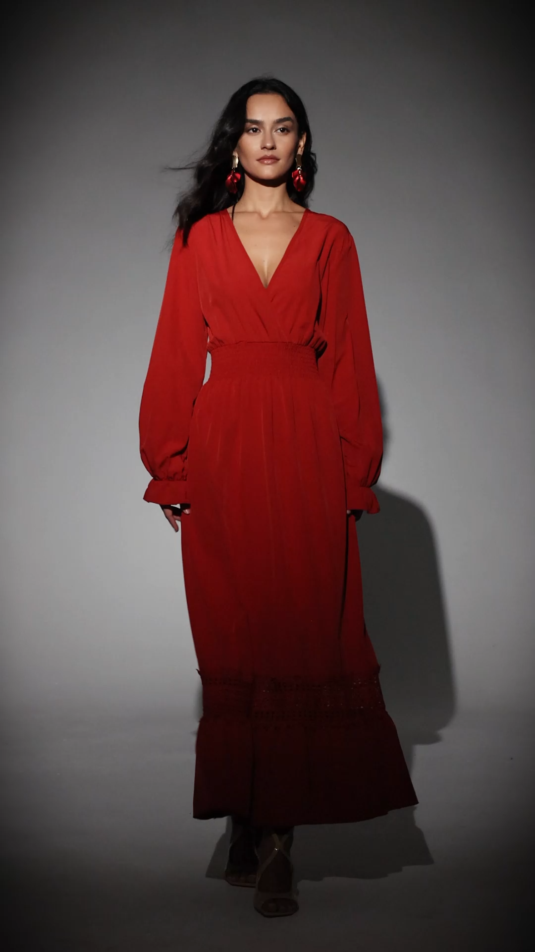 Vioky V-neck Maxi Dress