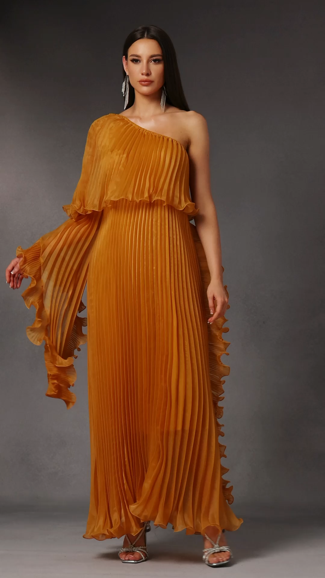 Enene One Shoulder Long Sleeves Fold Maxi Dress