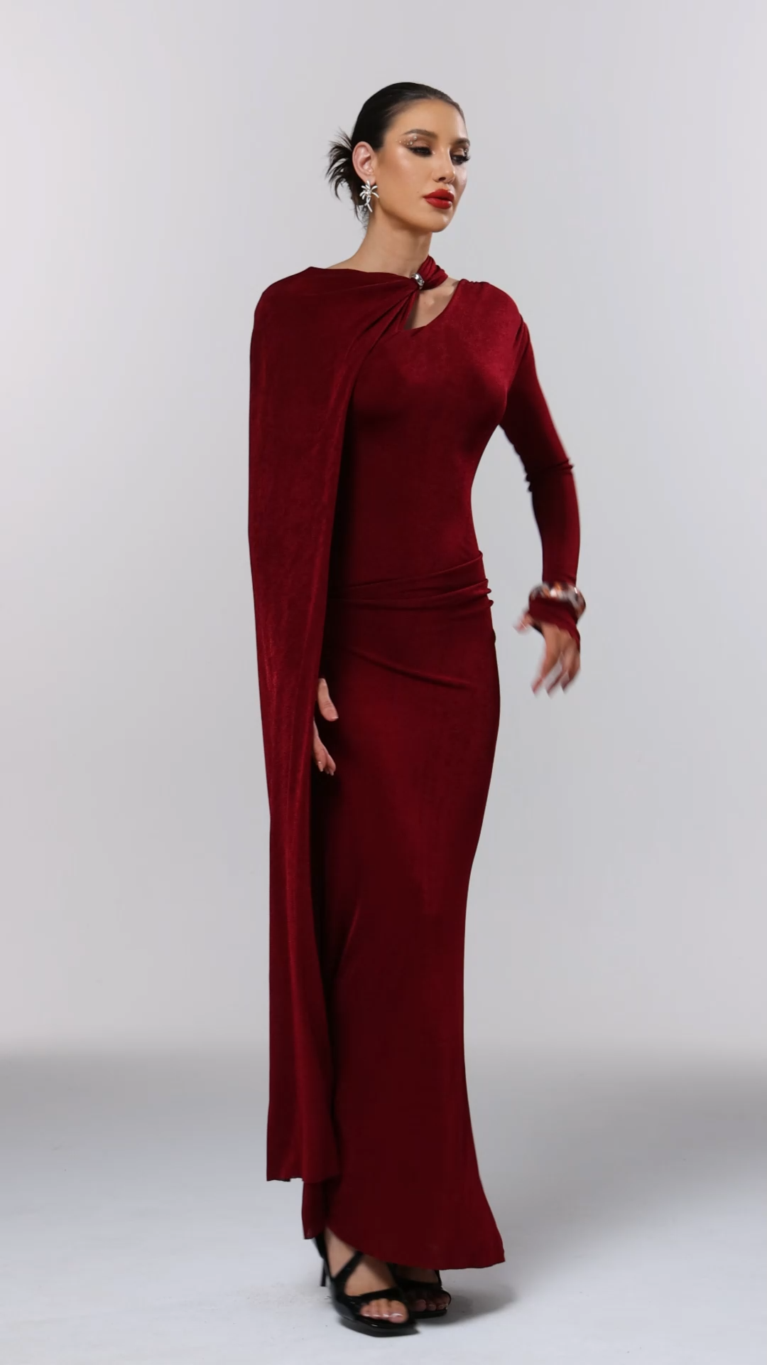 Gerasa Elegant Contour Long Sleeve Asymmetrical Cape Knit Red Maxi Dress