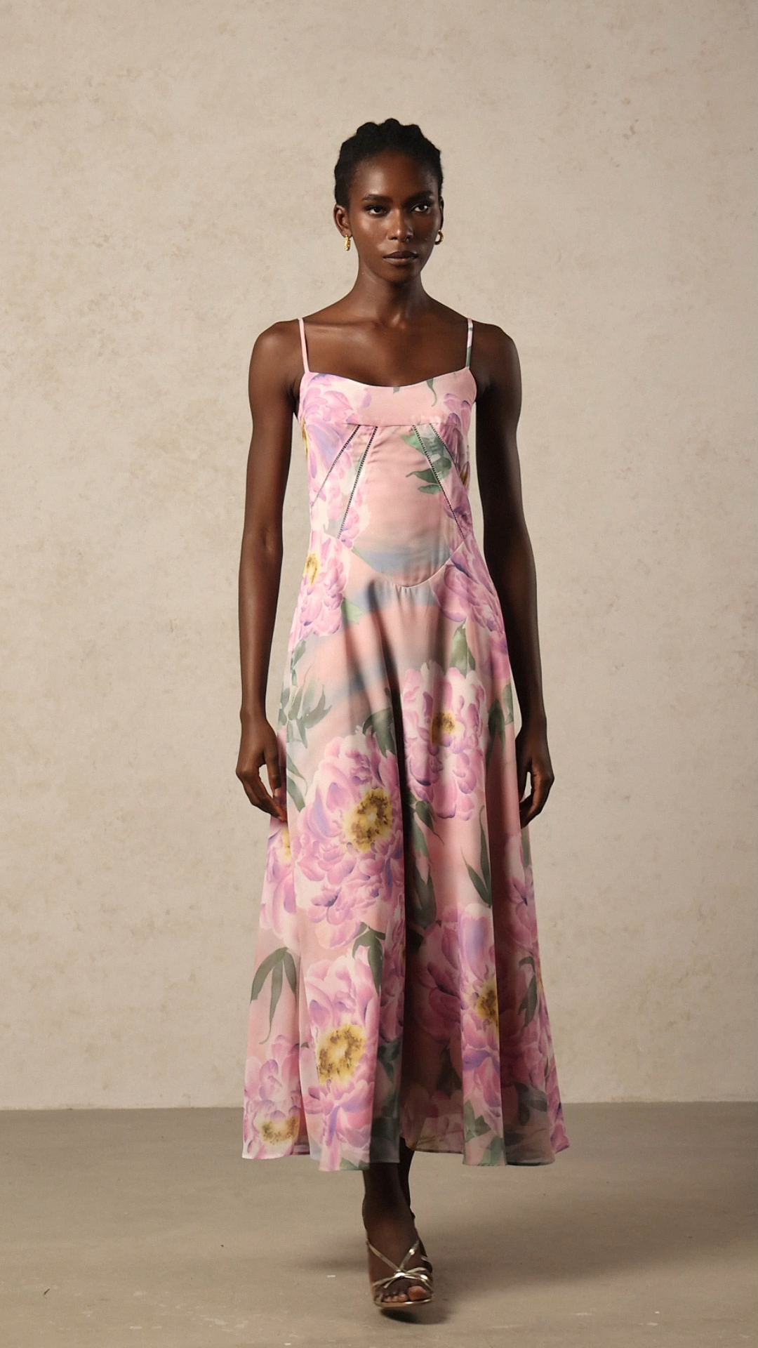 Gwen Halter Floral Printed Maxi Dress