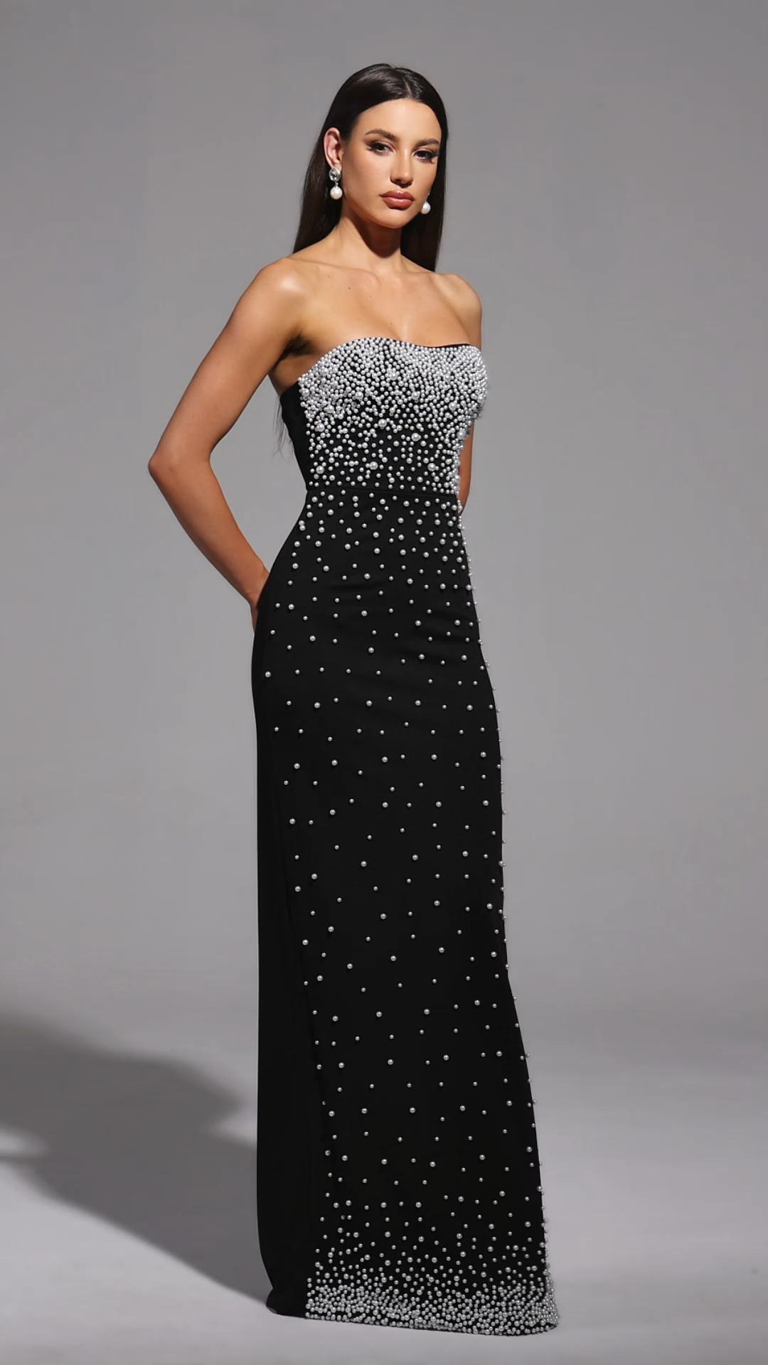 Karin Sleeveless Pearl Bandage Maxi Dress