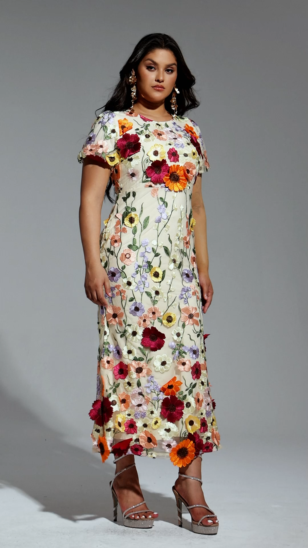 Naya Short Sleeve Round Neck Flowers Fishtail Midi Dress