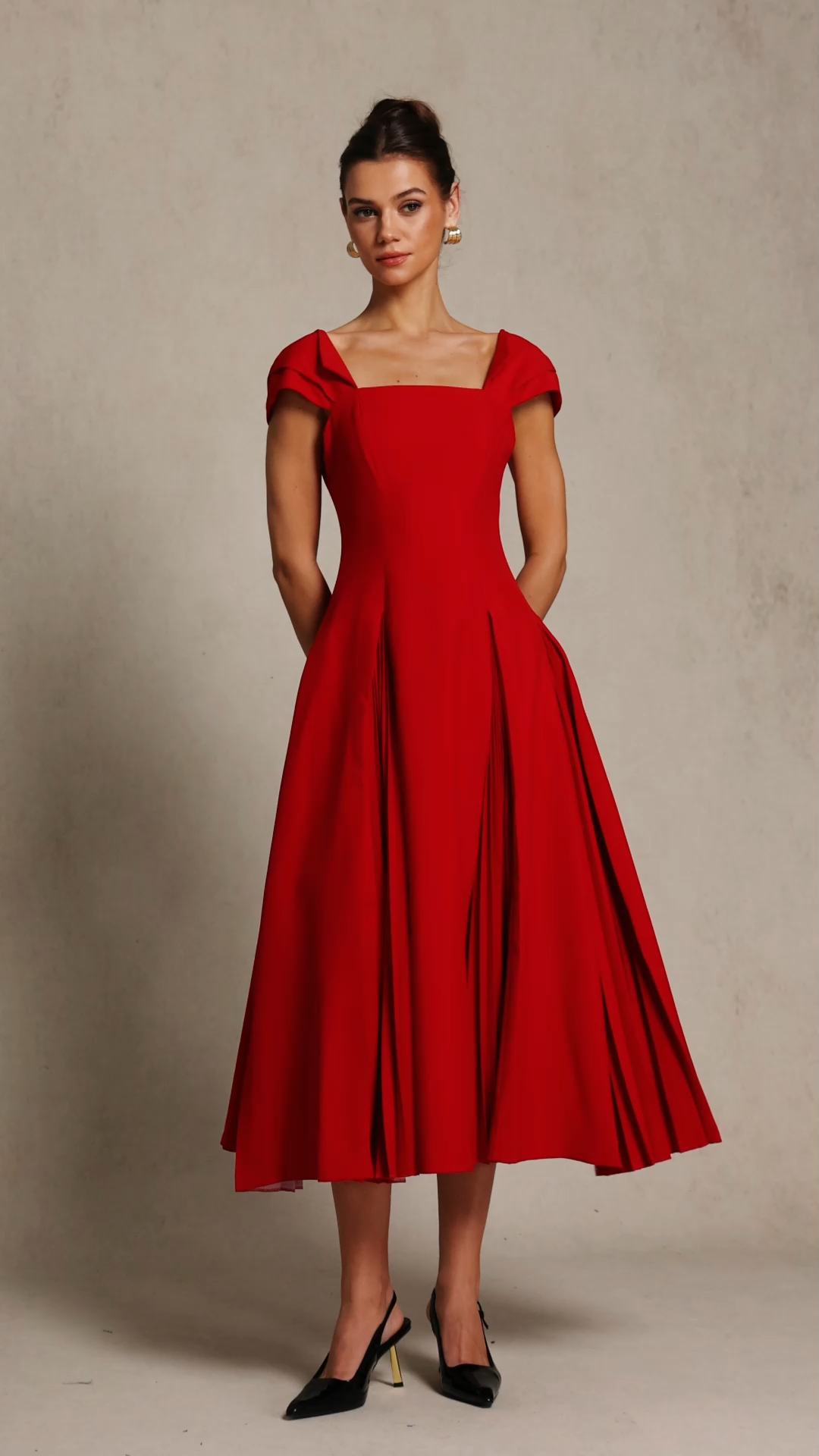 Erica Square Collar Folds Maxi Dress