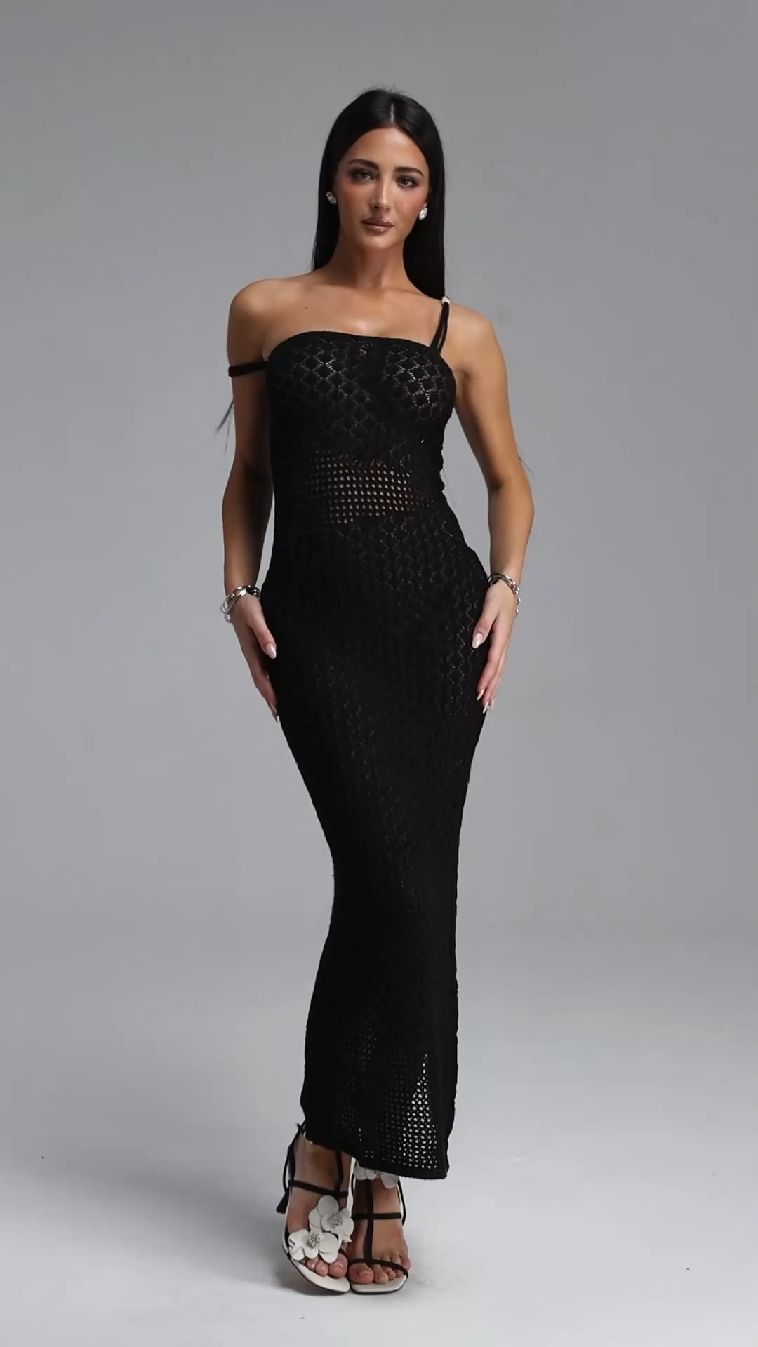 Oiama Sexy Contour Sleeveless Knit Maxi Dress