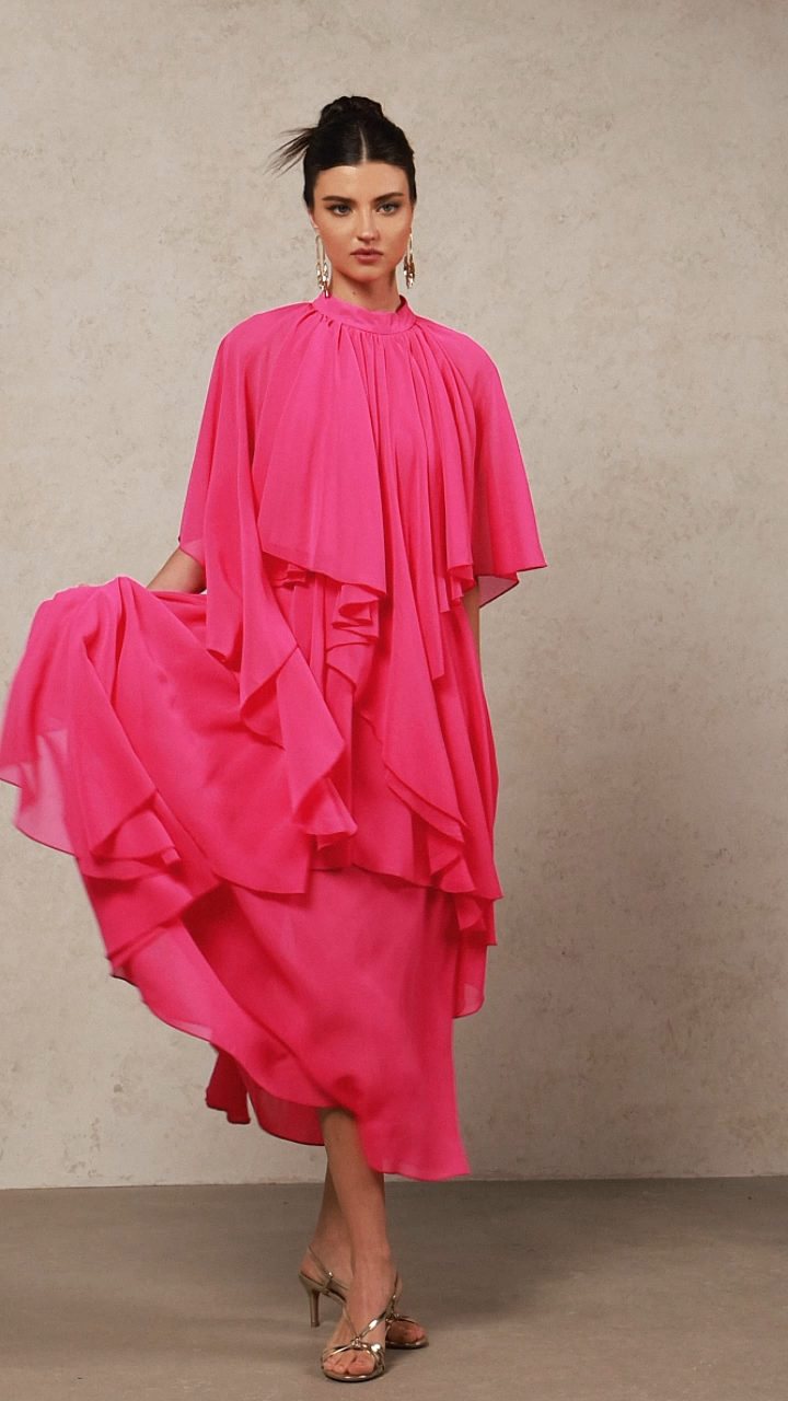 Kimivi Asymmetric Elbow Sleeves Folds Maxi Dress