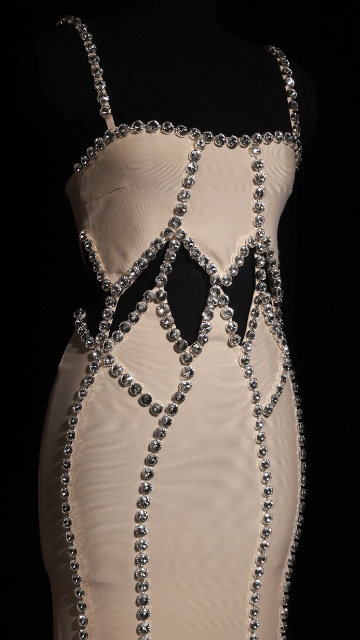 Wila Sleeveless Diamond Bandage Maxi Dress