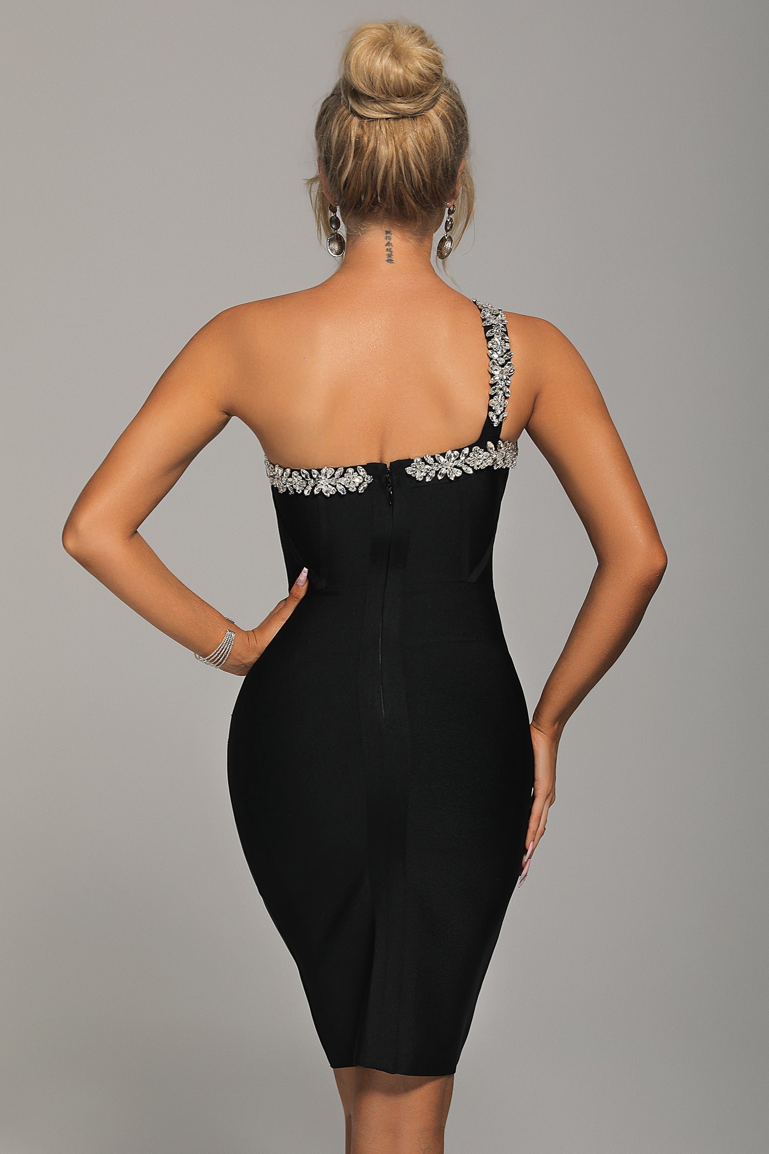 Hanny Crystal Cocktail Dress - Black