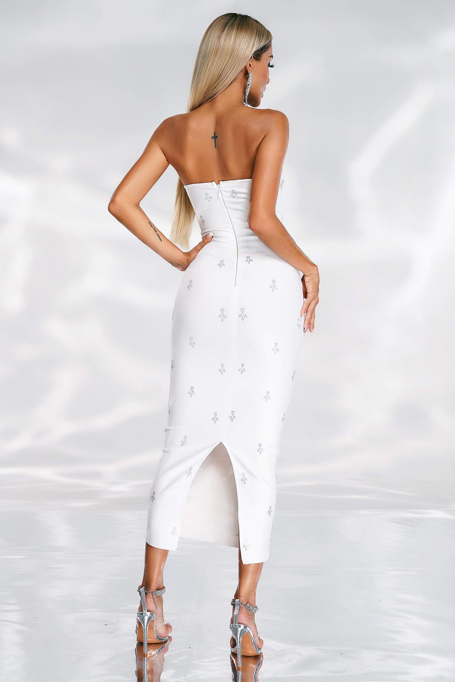 White strapless outlet bandage dress