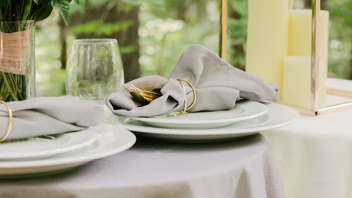 How to Select the Right Table Linens for Your Special Occasion