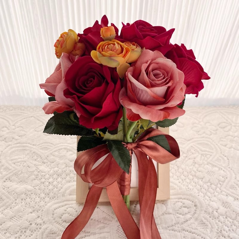 Vintage Red Simulated Rose Bouquet, 1ct