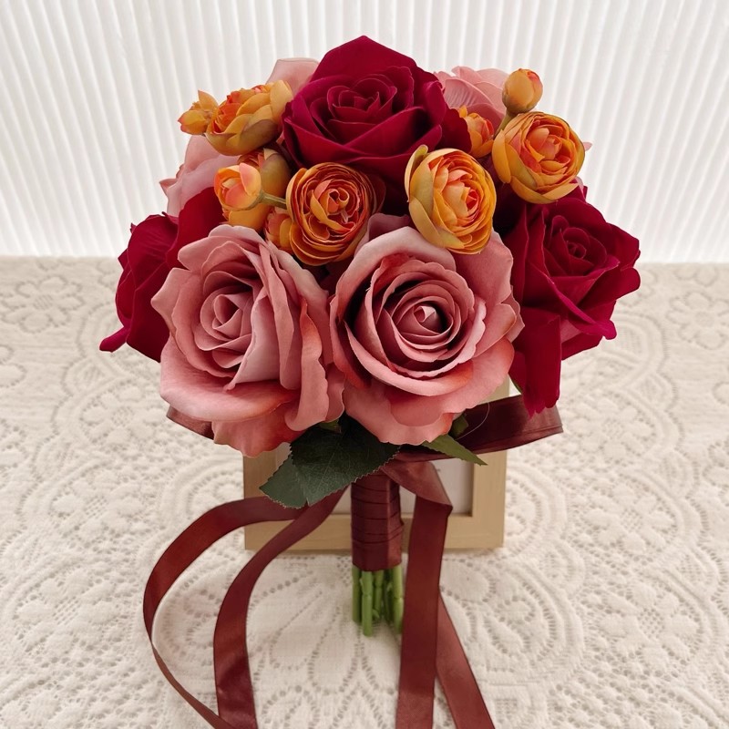 Vintage Red Simulated Rose Bouquet, 1ct