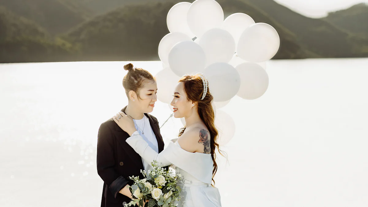 Organic and Whimsical Balloon Designs