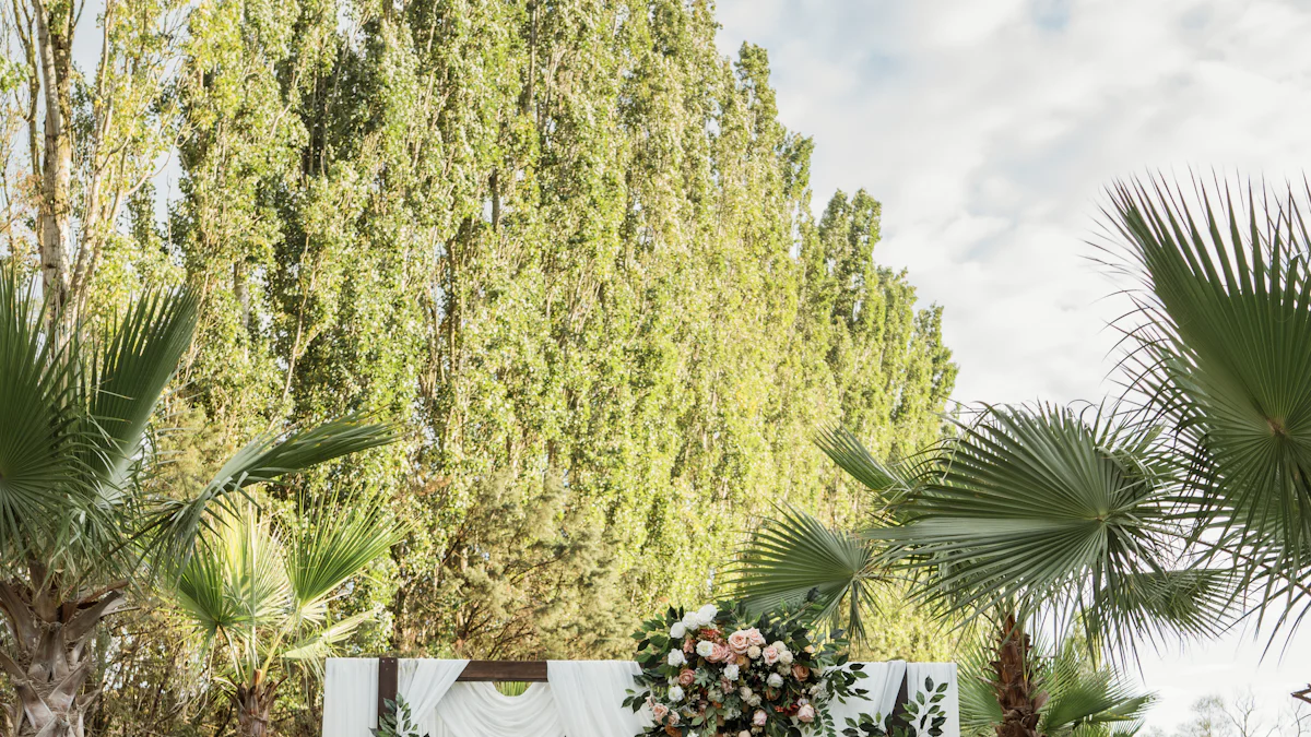 Creative and Trendy Wedding Arch Decoration Ideas for 2025